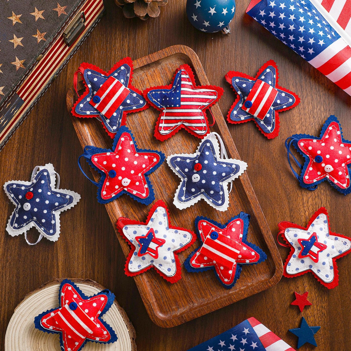 Geelin 18 Pcs Patriotic 4th of July Ornaments Patriotic Red Blue White Decoration for Tree Felt Star 250th Anniversary USA American Flag Tree Decorations 2.36 Inch Hanging Stars for Party Decor