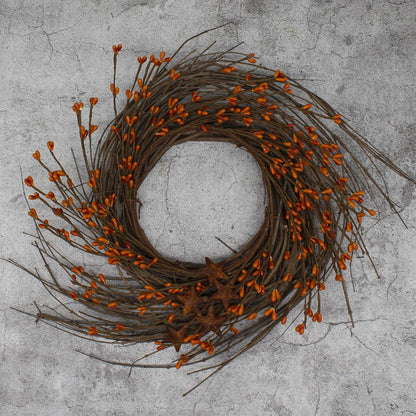 CVHOMEDECO. Primitives Rustic Pip Berries and Twig with Rusty Barn Stars Wreath, 12-Inch, Gold