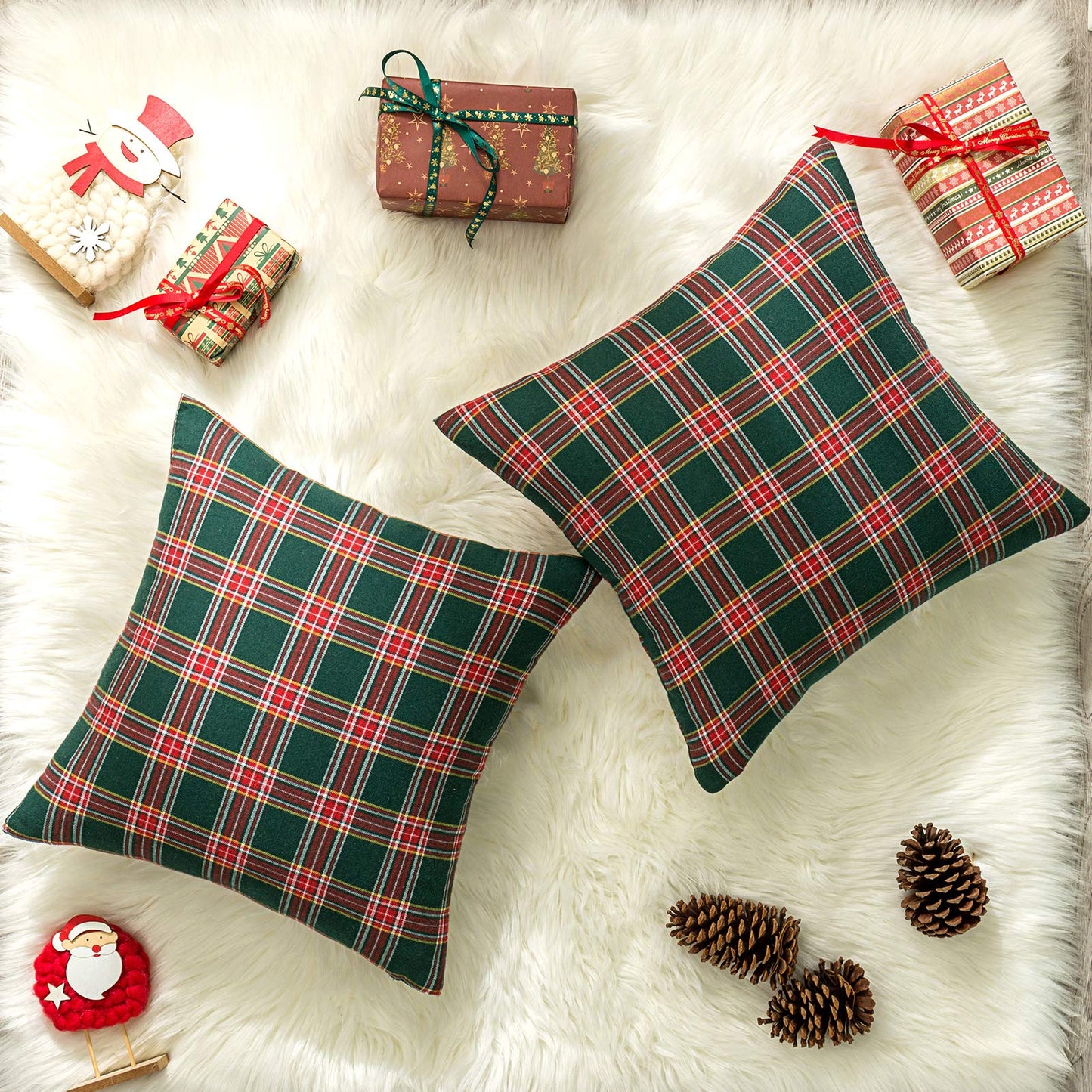 AQOTHES Pack of 2 Christmas Plaid Decorative Throw Pillow Covers Scottish Tartan Cushion Case for Farmhouse Home Holiday Decor Red and Green, 22 x 22 Inches