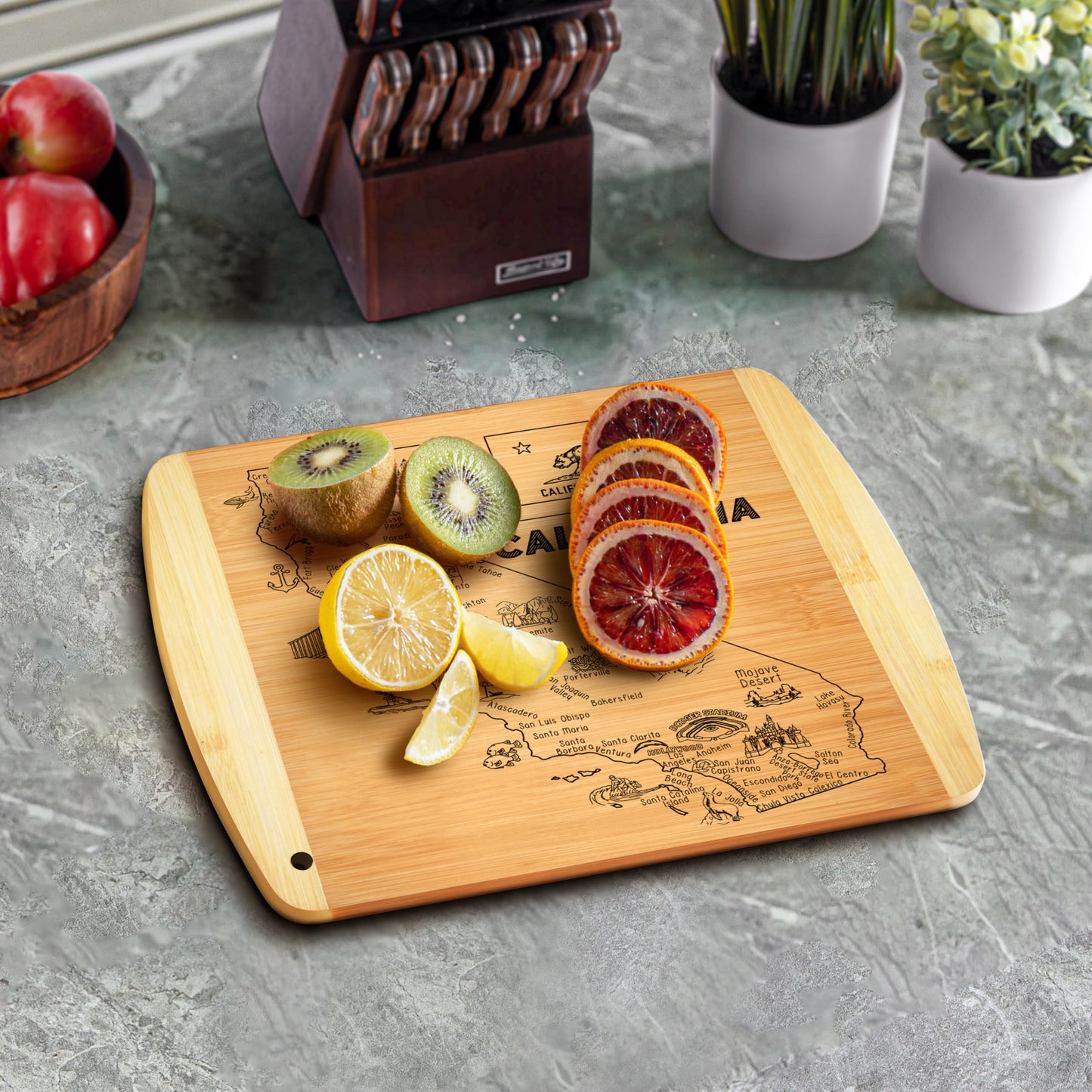 California State Map Cutting Board - Bamboo California Serving Board 11" x 8.5", Small Charcuterie Snack Board, California Housewarming Gift, CA Souvenir Kitchen Decor by Bambüsi