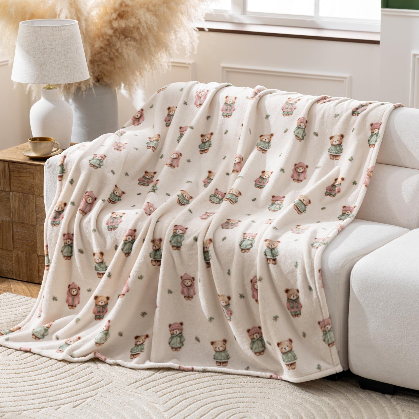 Sushing Cartoon Fleece Throw Blanket, Cute Animal Characters Plush Home Decor, Soft Lightweight Gift for Adults Kids, Machine Washable, 55in x 70in, Autumn Bears