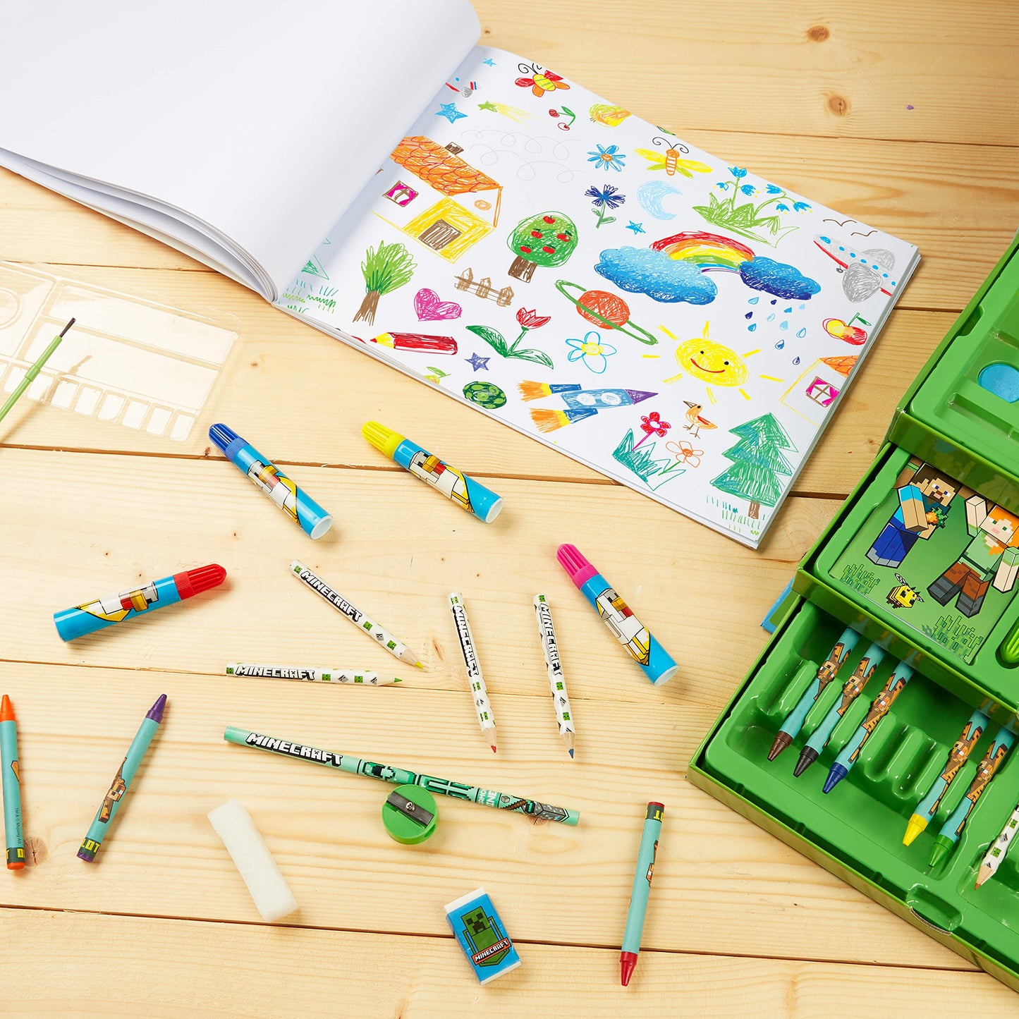 Minecraft Art Supplies Set with Colouring Pencils Felt Tip Pens Watercolour Paints Wax Crayons for Drawing Painting Set Creeper Travel Art Set Gamer Gifts