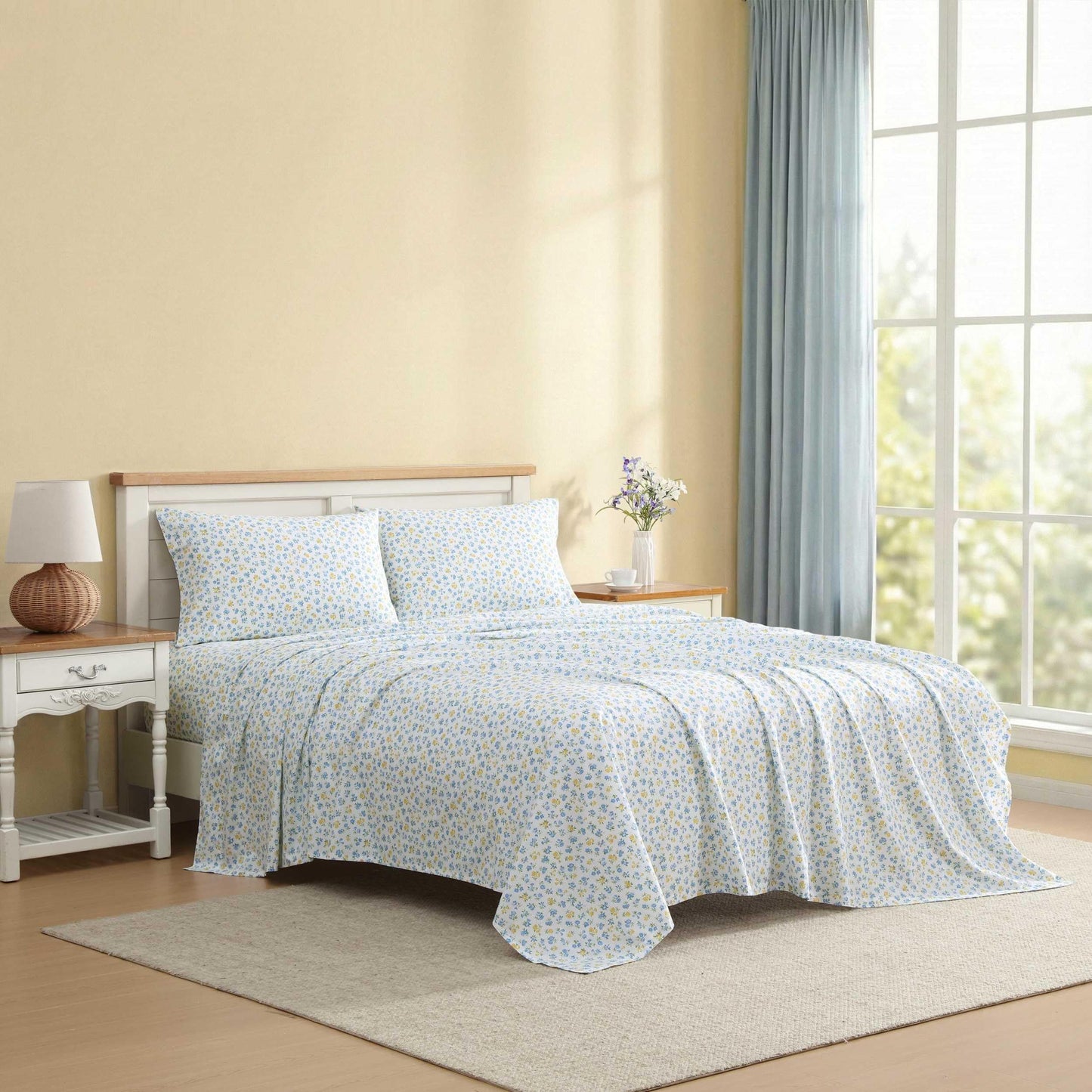 Laura Ashley - King Sheet Set, Crisp & Cool Cotton Percale Bedding for Year Round Comfort, Deep Pocket, Bed Sheets with Matching Pillowcases (Ditsy Doodle Blue)