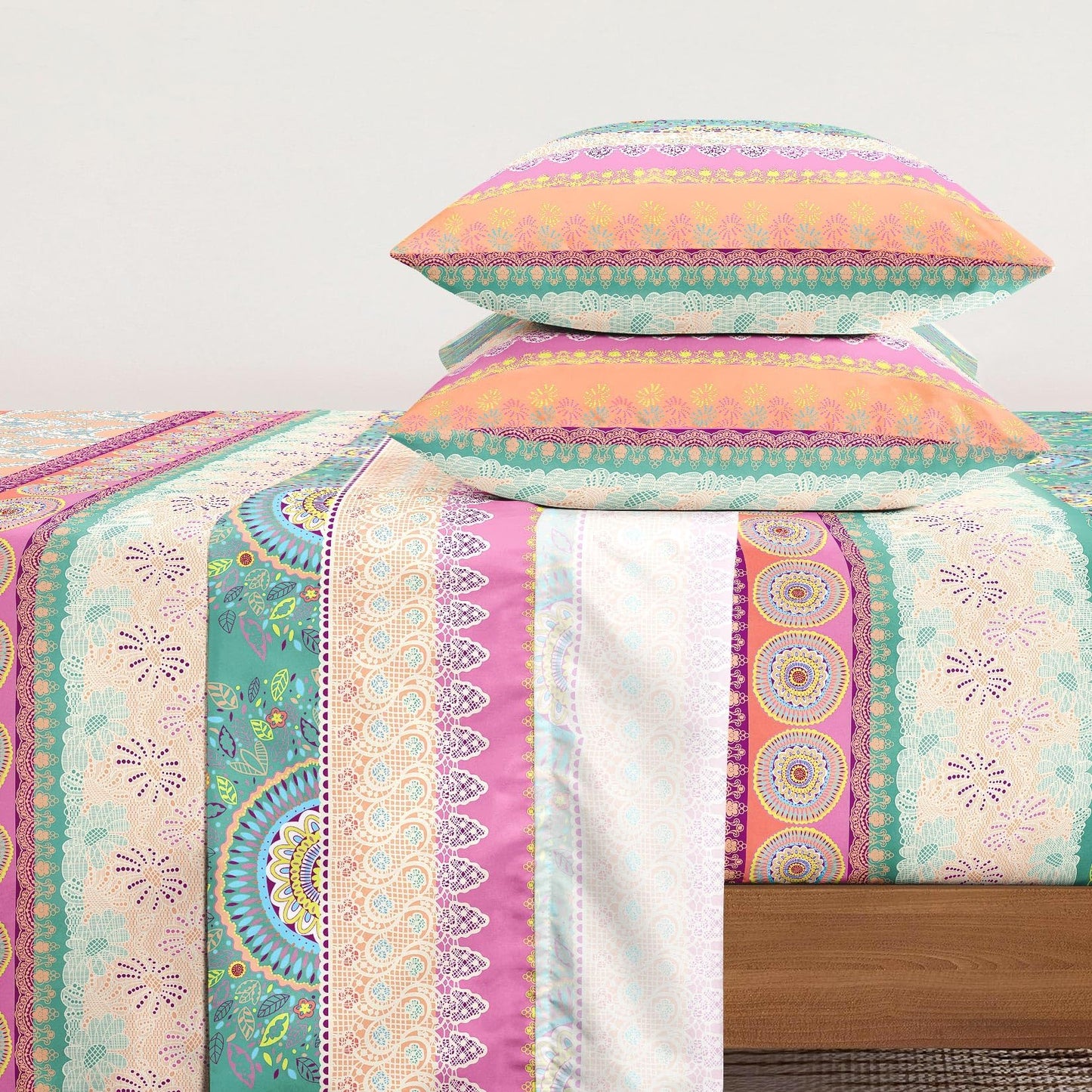 Wake In Cloud - Boho Bed Sheets, 4-Piece Sheet Set, Bohemian Chic Medallion Colorful Hippie Aesthetic Bedding, Deep Pocket, Orange Green, King Size