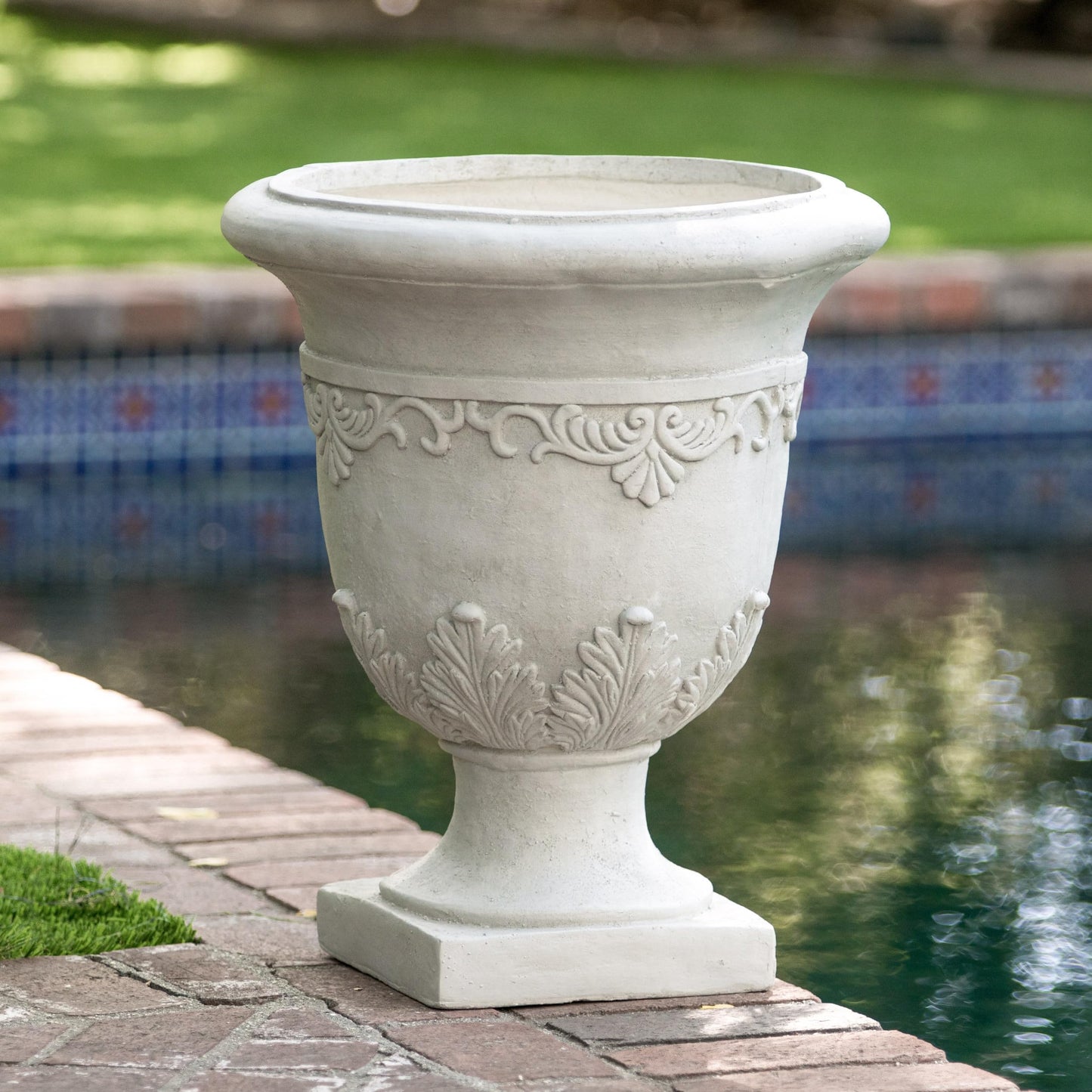 Merax Moroccan Urn Planter, 20-inch Handmade Indoor Outdoor Plant Pot for Garden, Patio, and Living Room, Classic Large Decorative Flower Pot