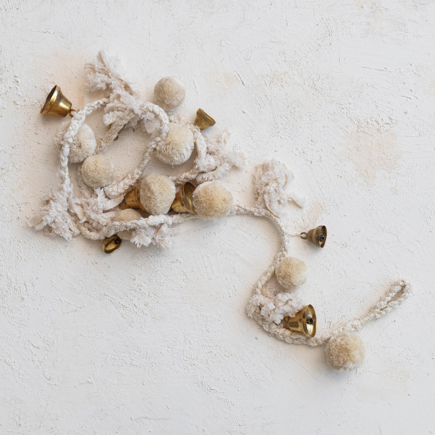 Creative Co-Op Handmade Wool and Cotton Blend Pom Pom and Bell Garland, Natural and Brass Finish