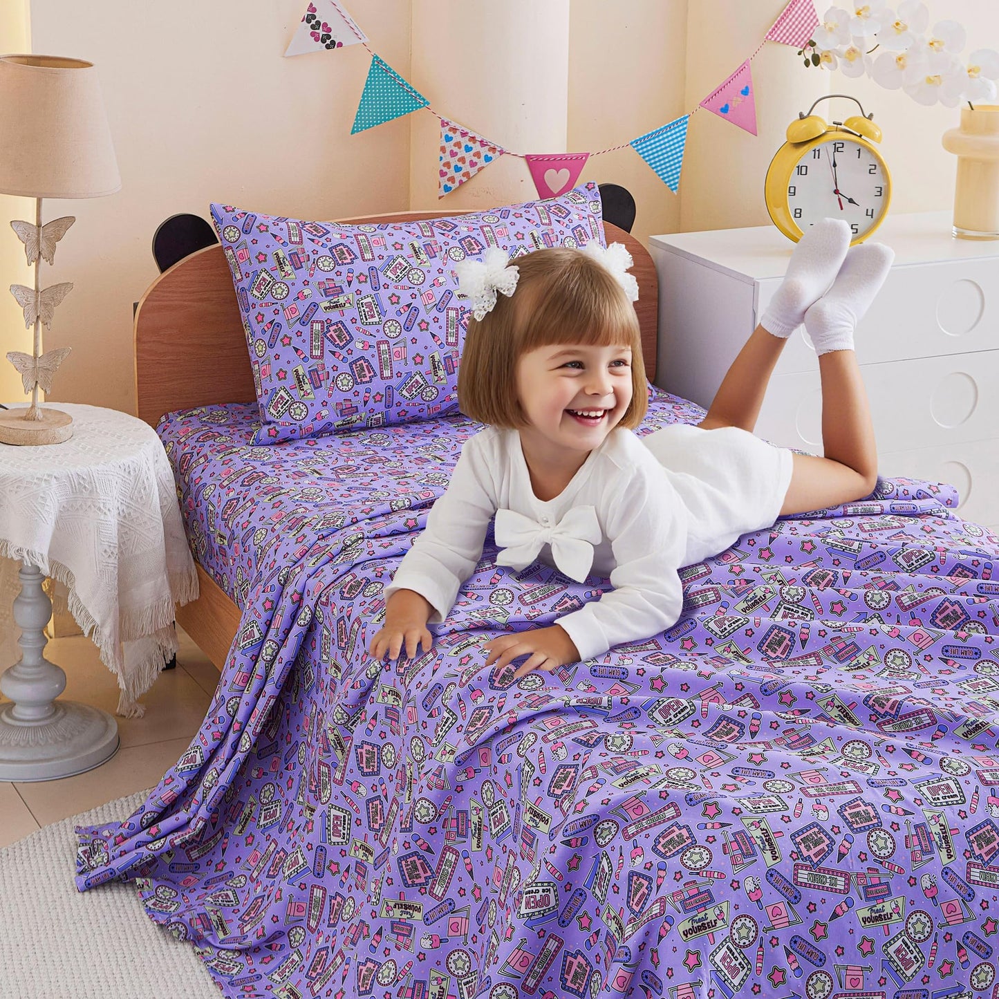 Softan Kids Bed Sheet Set, 3-Piece Twin Sheets Set, Microfiber Fitted Sheet with 15 Inches Deep Pocket and Corner Straps, Breathable & Silky Soft Cool Girl Printed Sheet and Pillowcase Sets