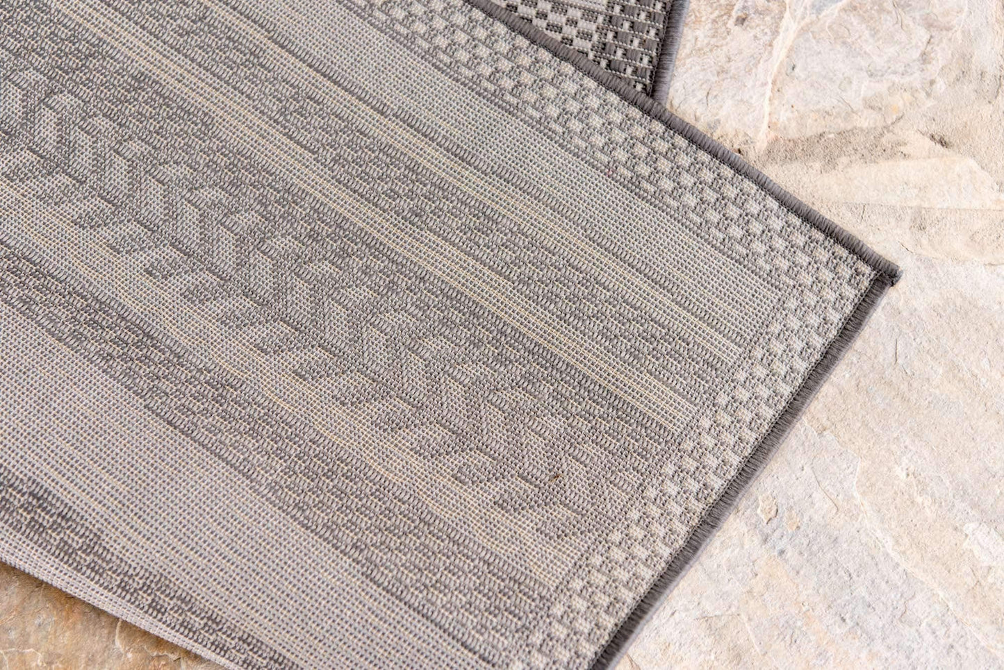 Unique Loom Outdoor Border Collection Area Rug - Lines (9' x 12' 2" Rectangle, Gray/ Silver)