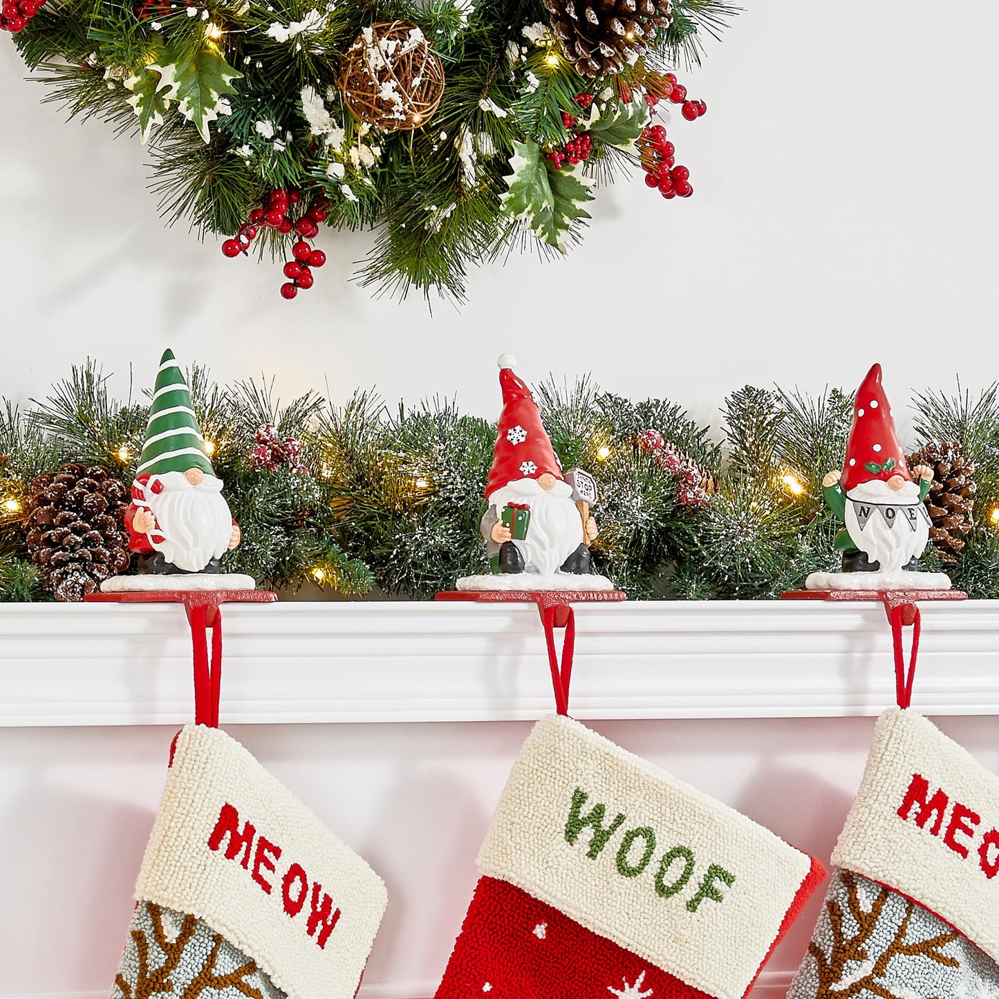 Glitzhome Christmas Stocking Holder, Set of 3 Resin Gnomes Sock Hangers Festive Gnome Figurines with Metal Base for Mantel, Fireplace, Shelf, Holiday Home Decor