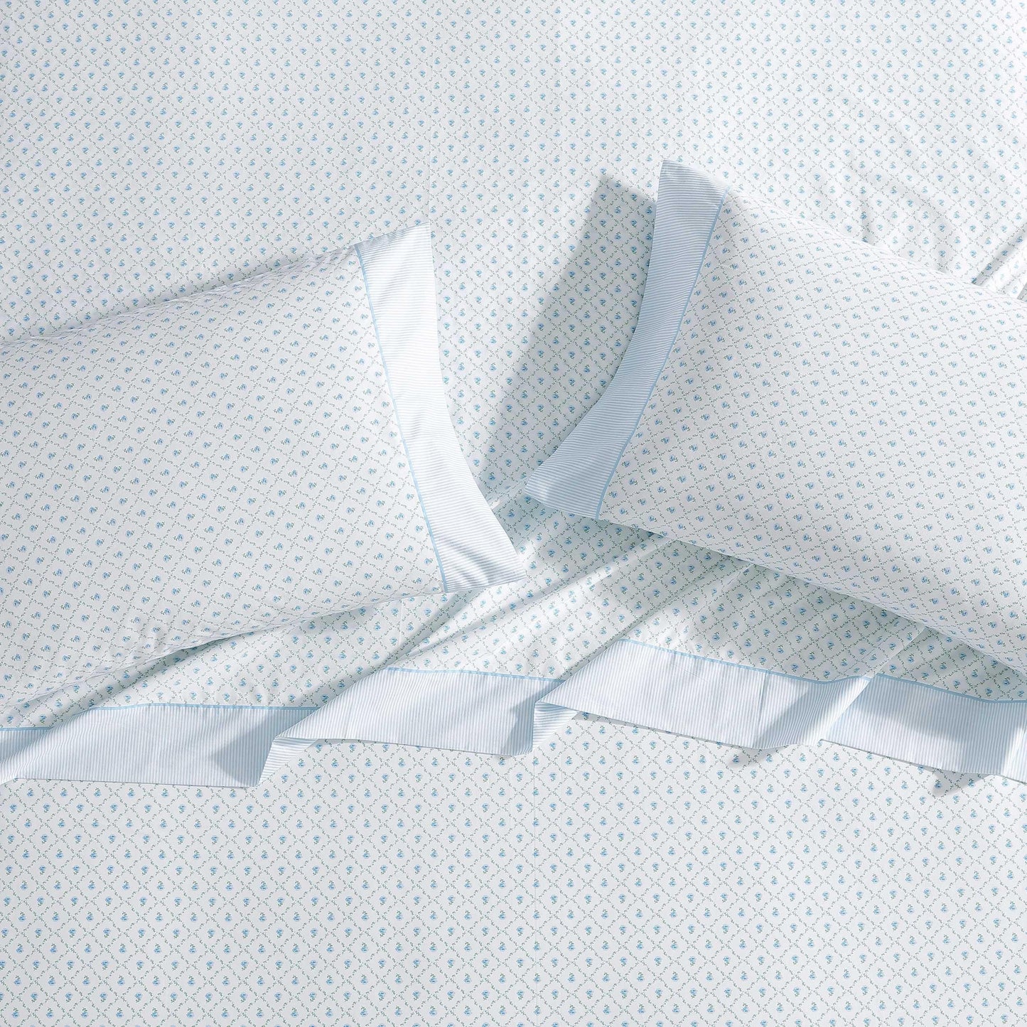 Laura Ashley - Sheet Set, Breathable Percale Cotton Bedding, 200 Thread Count, Deep Pocket, Chic Home Decor (Kate Blue, King)