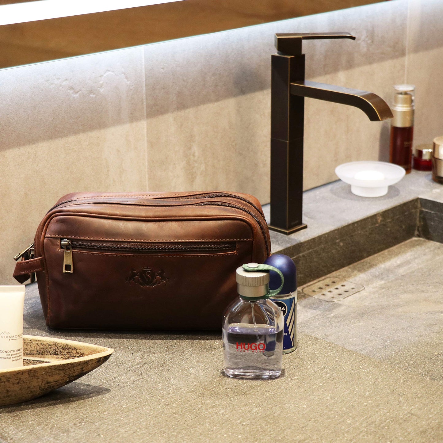 SID & VAIN wash Bag GATWICK Large Travel Overnight Wash Gym Shaving Bag Real Leather Toiletry Bag Leather Bag Men Women Unisex Brown