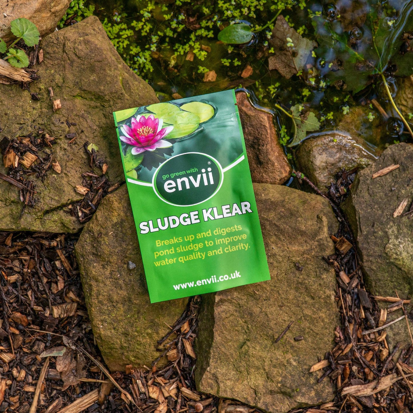 envii Sludge Klear Pond Sludge Remover, Natural Bacteria Sludge Buster Digests & Controls Organic Waste, Safe for All Fish & Wildlife, 6 Tablets treats 30,000 litres