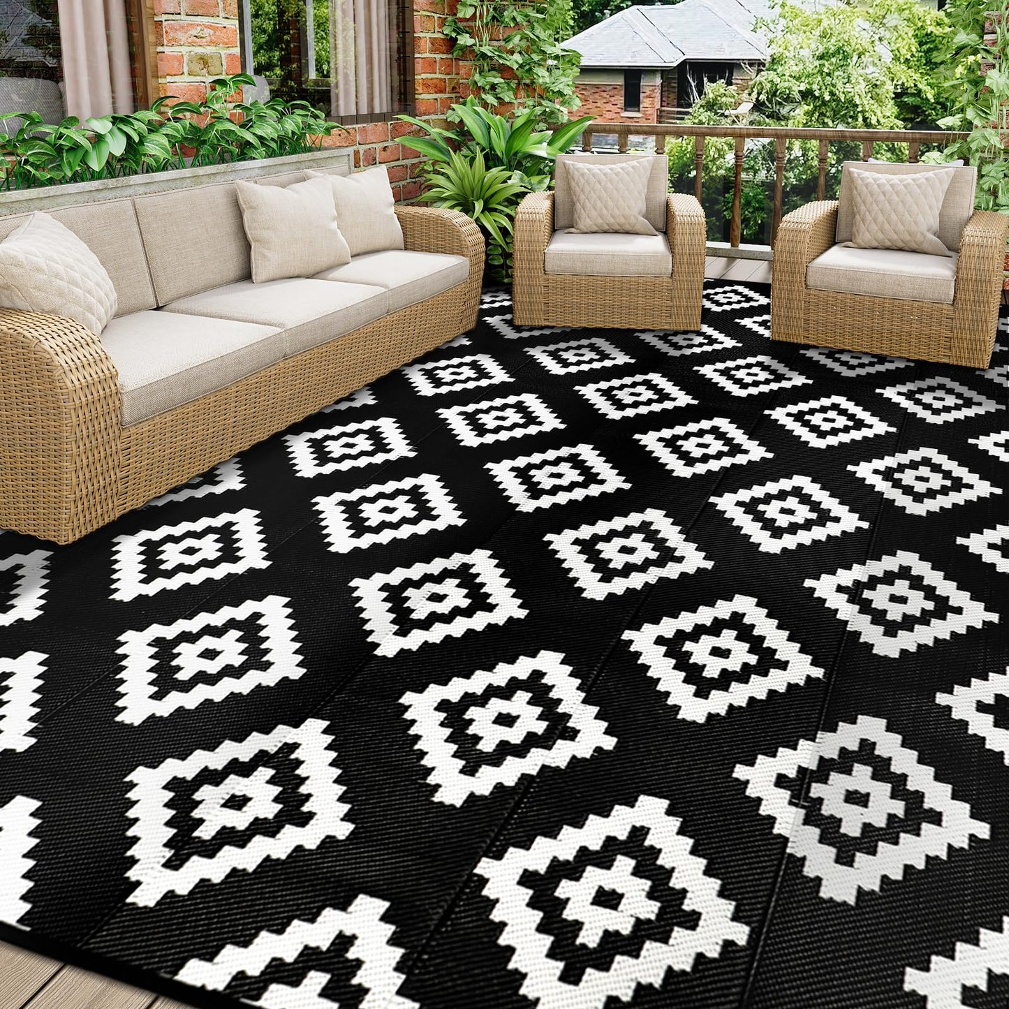 Homcomodar Outdoor Rug for Patio Waterproof 270x365cm Reversible Garden Rugs UV Resistant Camping Mat Plastic Straw Rug Outside Patio Rug for Yard Beach Picnic Deck(Black)