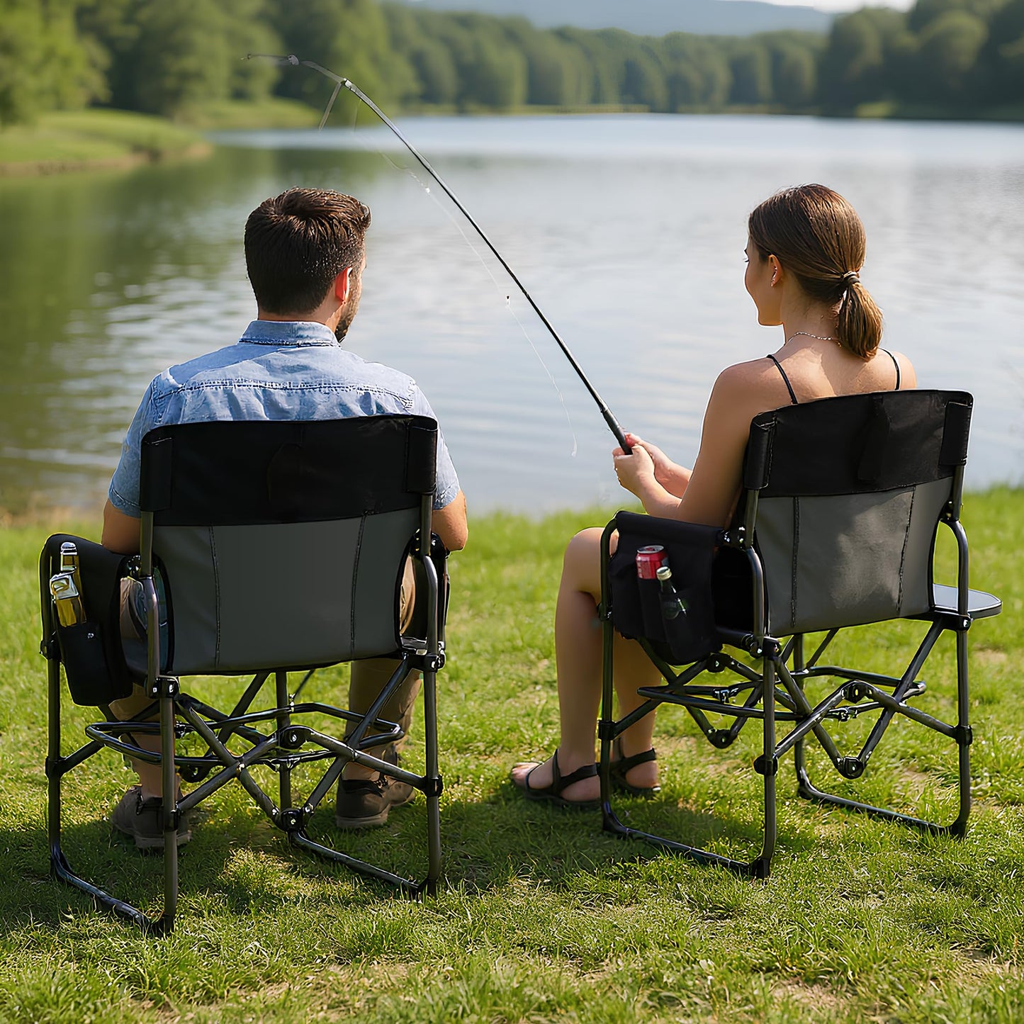 GarveeLife Oversized Directors Camping Chair Set of 2, Portable Folding Chair for Adults Support 400 LBS, Heavy Duty Lawn Chair with Side Table, for Camping, Sports, Picnic, Beach, Fishing, Black