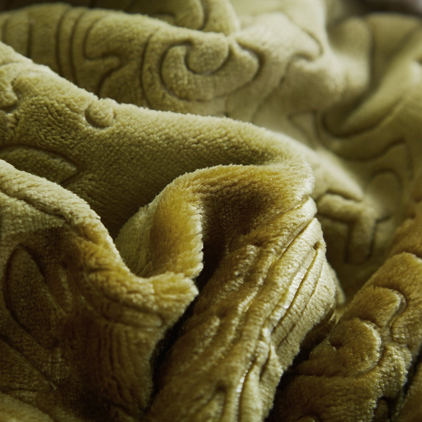 Tache Elegant Embossed Sherpa Bed Yellow Green Chartreuse Throw Blanket (Green, 90 x 90 Inch)