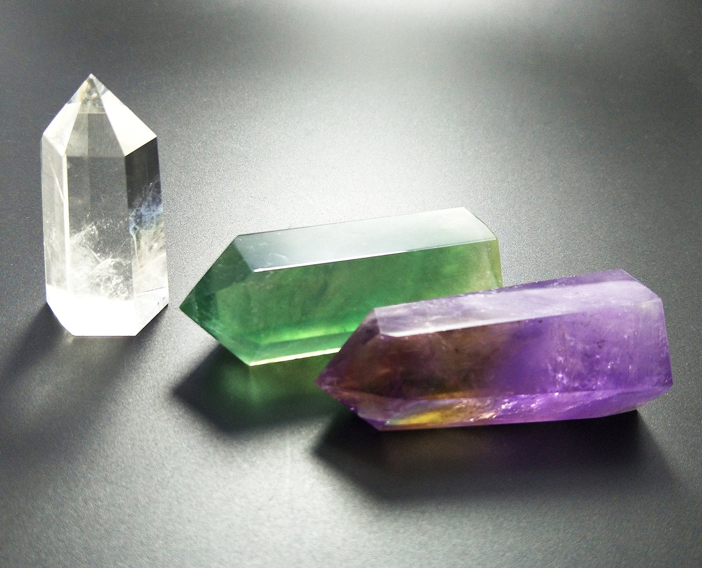 Set of 3 Healing Crystal Wands of 3 Stones: Clear Quartz, Fluorite, Amethyst Pointed & Faceted Prism Bars for Reiki Chakra Meditation Therapy Decor