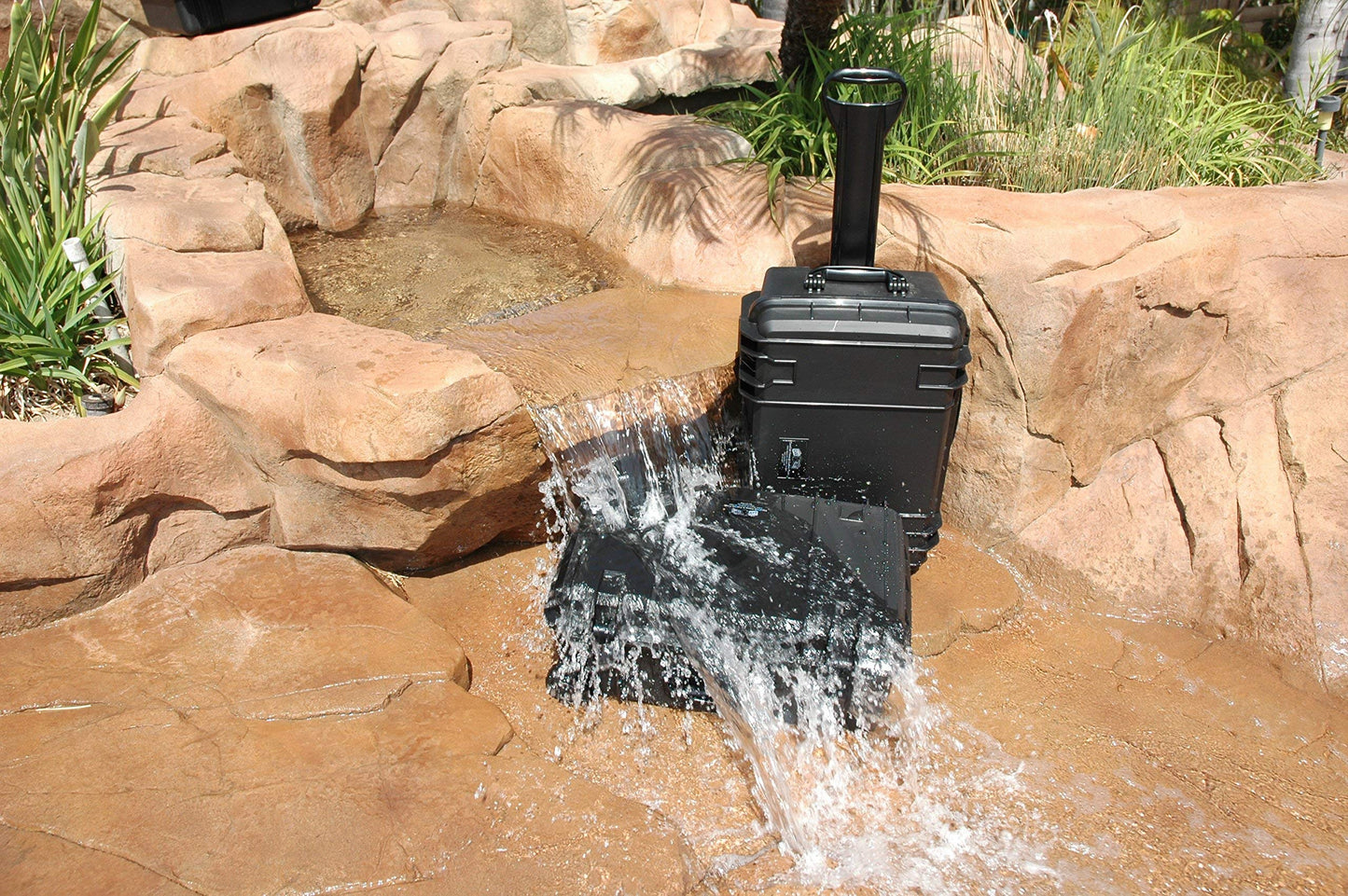Case Club Pre-Cut Waterproof Drone Case with Wheels, Extension Handle & 2 Moisture Absorbing Silica Gel - Fits DJI Phantom 4 (Propellers On)