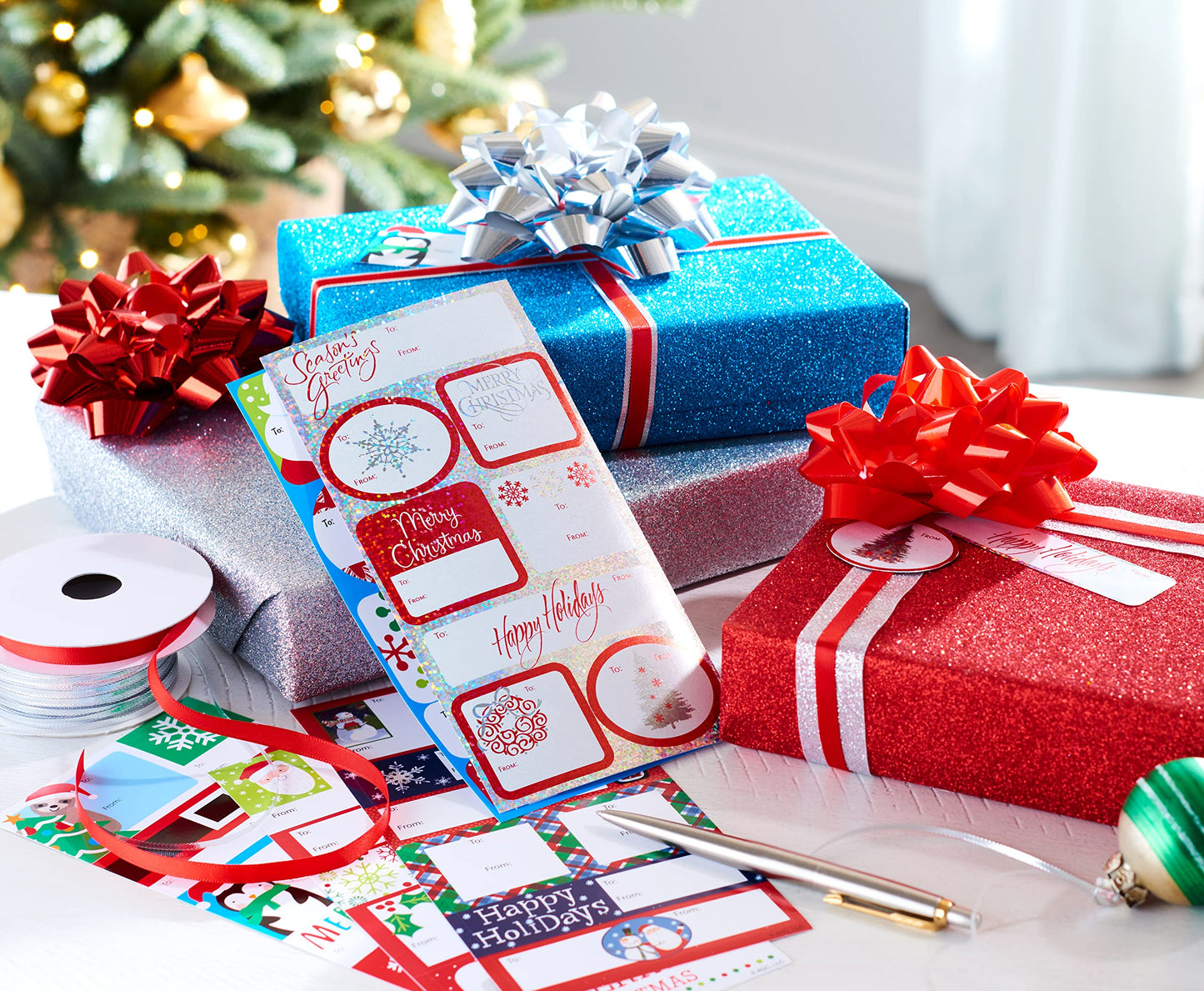 American Greetings Christmas Gift Tags Self-Adhesive, Holiday Designs (112-Count)