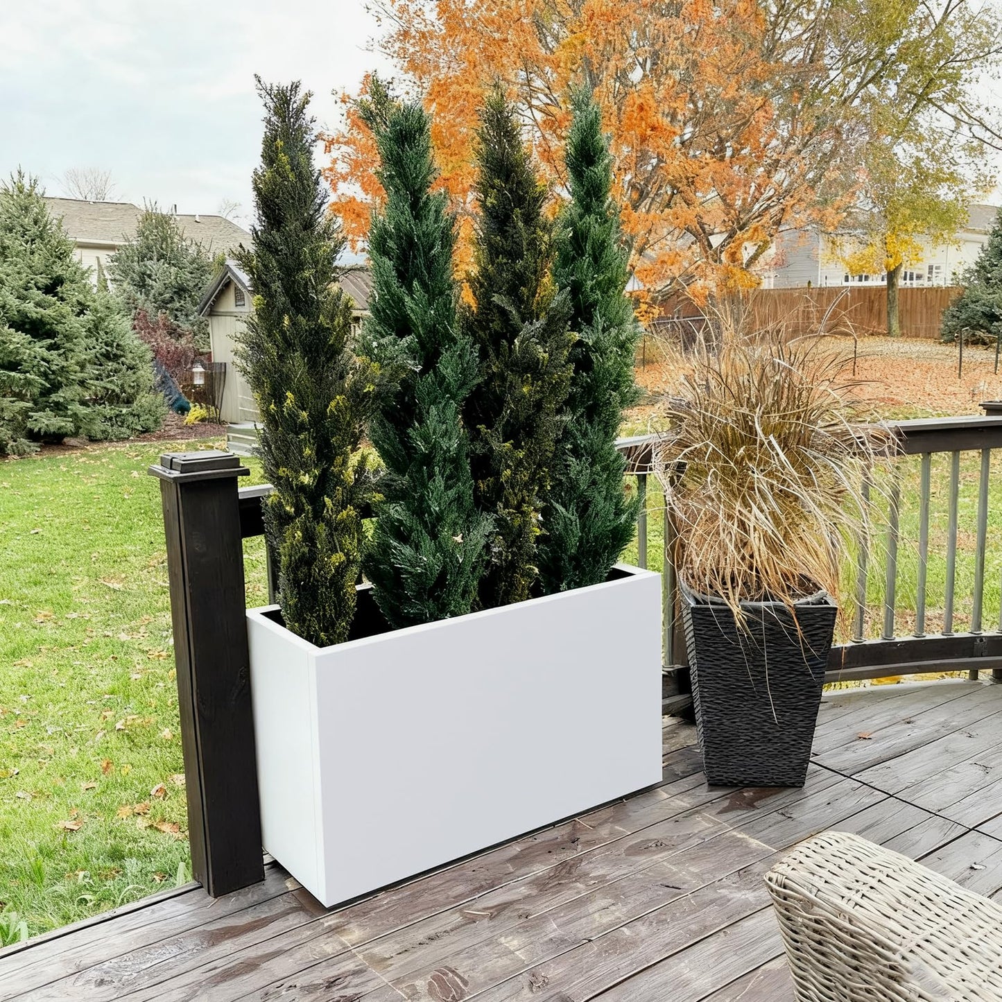 GZLVSOW Metal Heavy Planter Box 32" L x 15" W x 24" H White Metal Rectangular Outdoor Planter with Removable Insert Shelf for Outside, Indoor, Garden (White, 32 * 15 * 24)