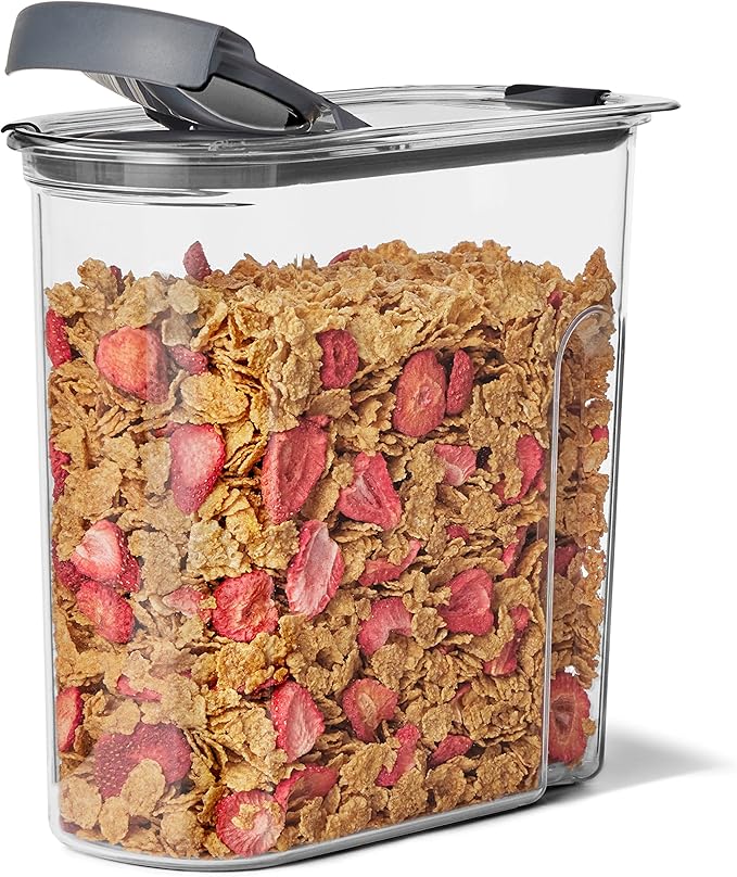 Rubbermaid Brilliance Airtight Cereal Food Storage Container, Shatterproof