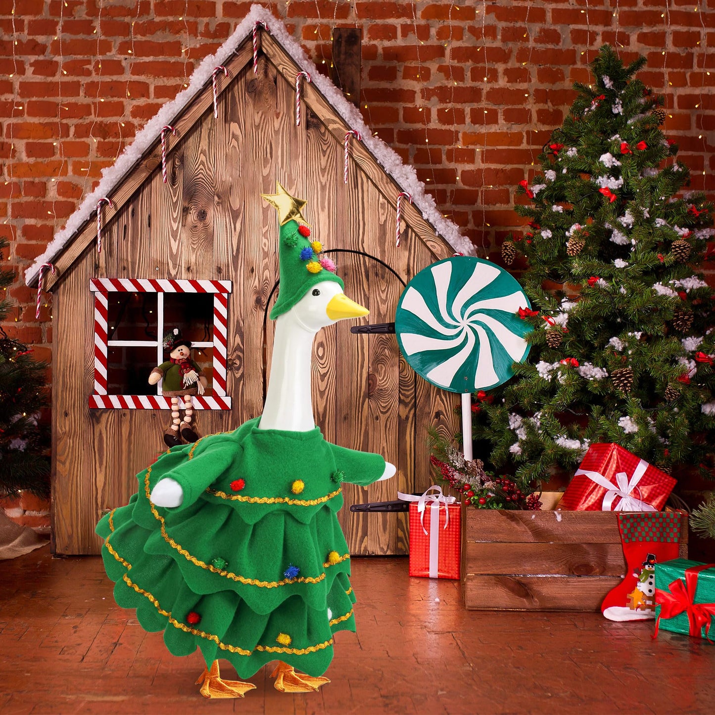 Watayo 2 Pcs/Set Christmas Tree Porch Goose Outfits, Lawn Goose Statue Xmas Tree Costume, Green Christmas Garden Goose Clothes Dress and Hat for 23" High Statue Xmas Holiday Patio Yard Decor