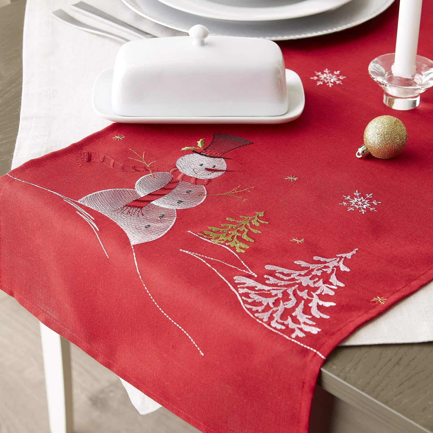 DII Embroidered Holiday Table Décor Collection Christmas Kitchen, Snowman Table Runner, 14x70, Red