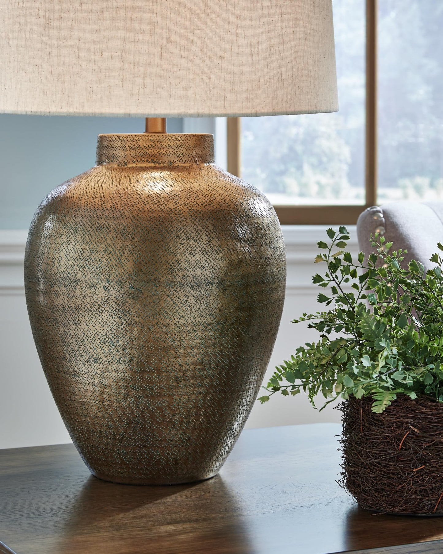 Signature Design by Ashley Madney Contemporary Aluminum Table Lamp with 3-Way Switch, Metallic & Beige
