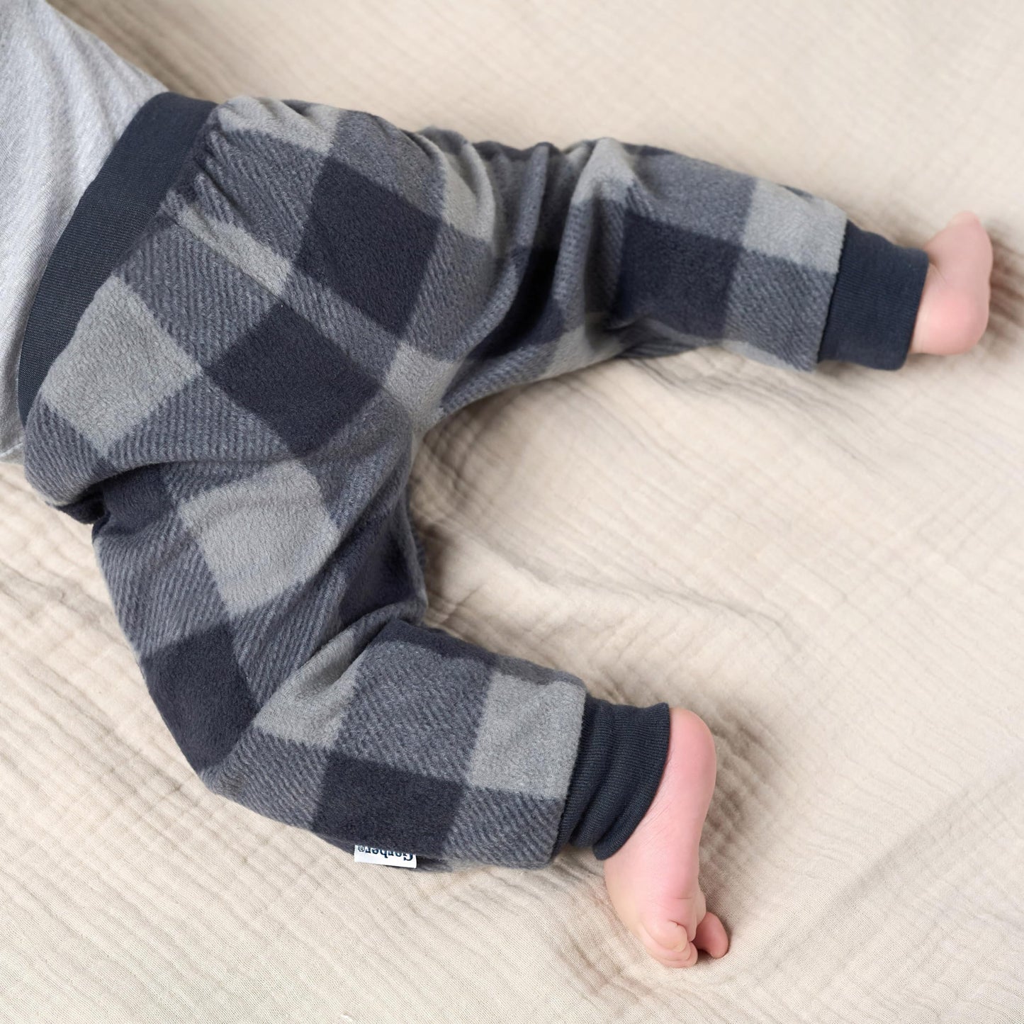Gerber Baby Boy's 4-Pack Microfleece Pants, Navy Gingham