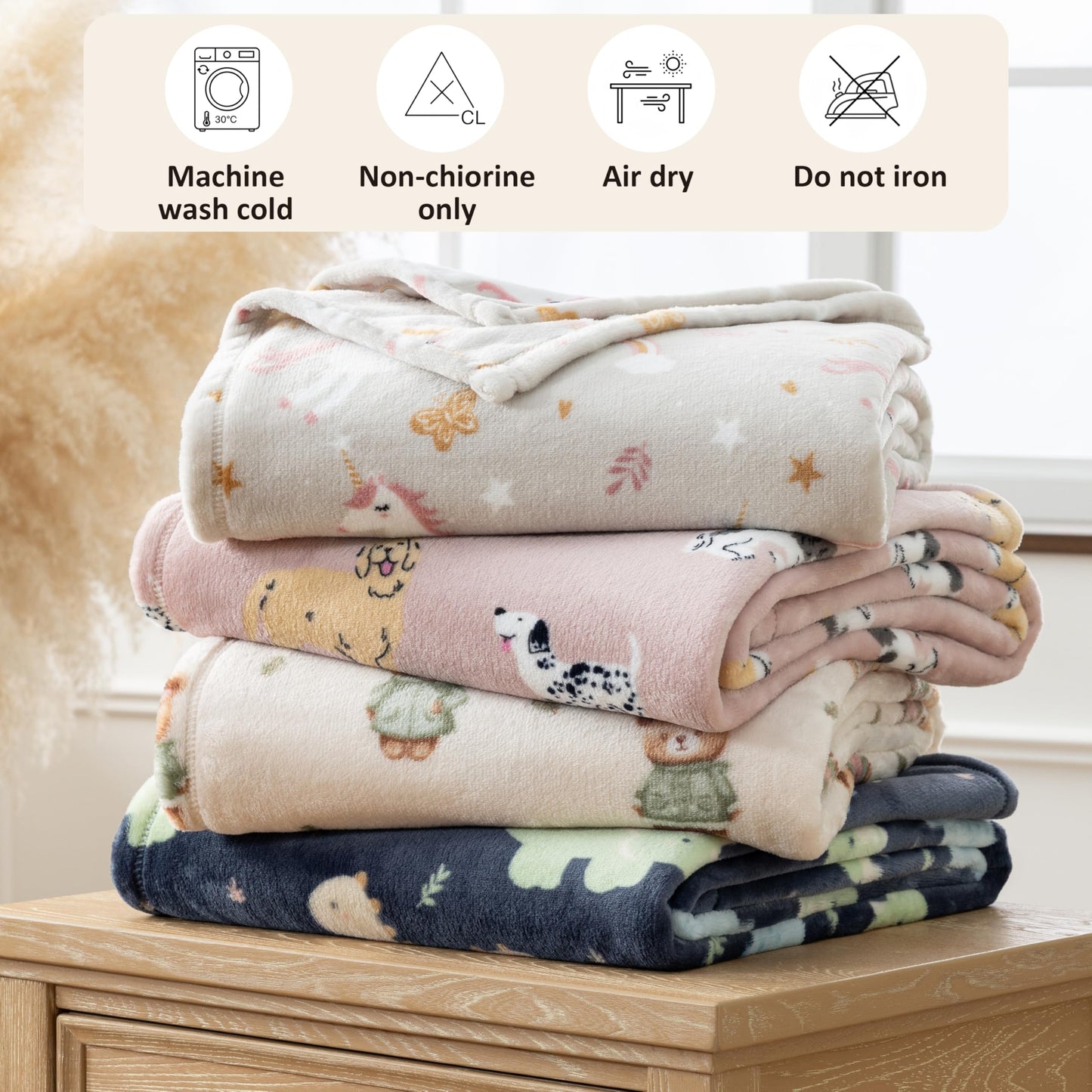 Sushing Cartoon Fleece Blanket, Cute Animal Characters Plush Home Decor, Soft Lightweight Gift for Adults Kids, Machine Washable, 90in x 90in, Pups