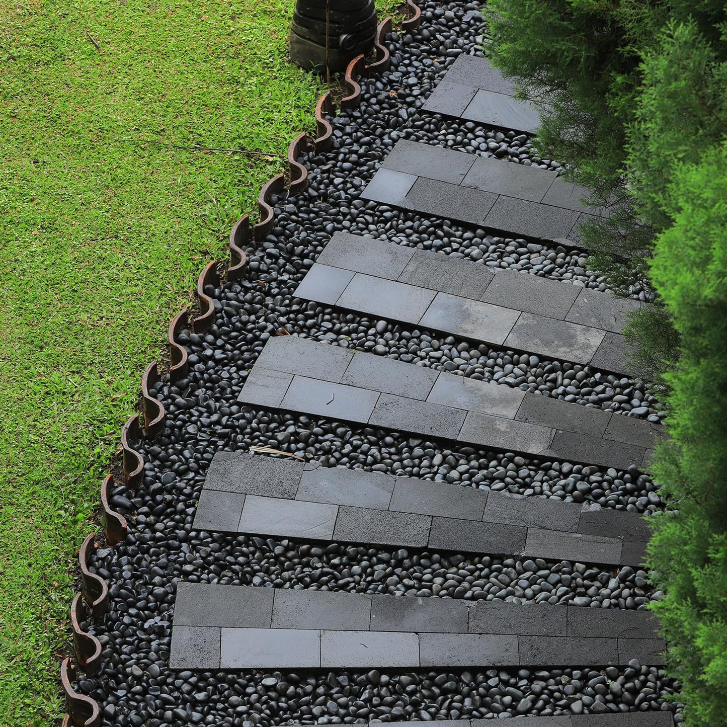 GASPRO 15 lb Black River Rocks for Landscaping, Polished Black Pebbles for Potted Plants & Vases, Large 1-2 Inch Decorative Stones for Garden Beds, Planters & Aquariums Decor