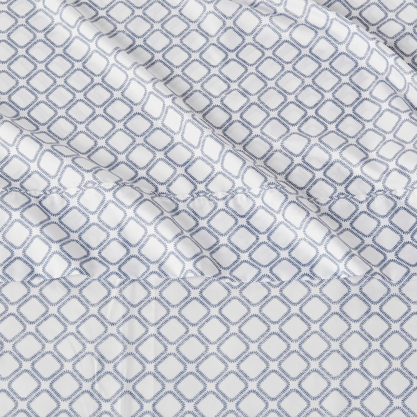 Amazon Basics Lightweight Microfiber 4-Piece Bed Sheet Set, Full, Aqua, Printed