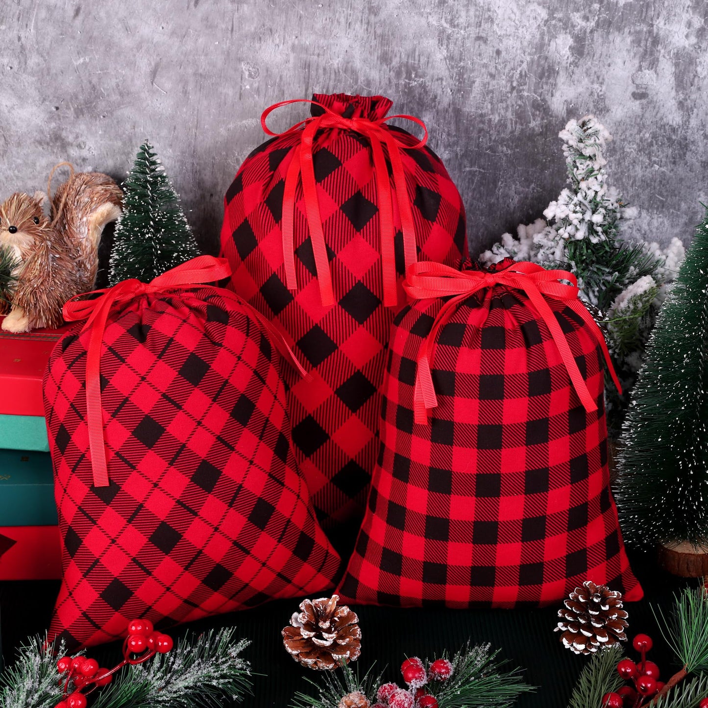 Aneco 6 Pack Buffalo Plaid Drawstring Christmas Gift Bags Christmas Sack for Gifts Cotton Cloth Red and Black Plaid Xmas Fabric Bags Assorted Sizes for Party Favor