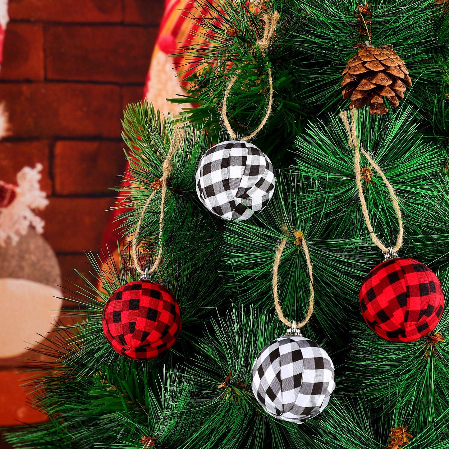 12 Pieces Christmas Buffalo Plaid Fabric Ball Ornament Decorative Plaid Ball Hanging Ornament for Christmas Farmhouse Decorations Supplies (White and Black, Red and Black)