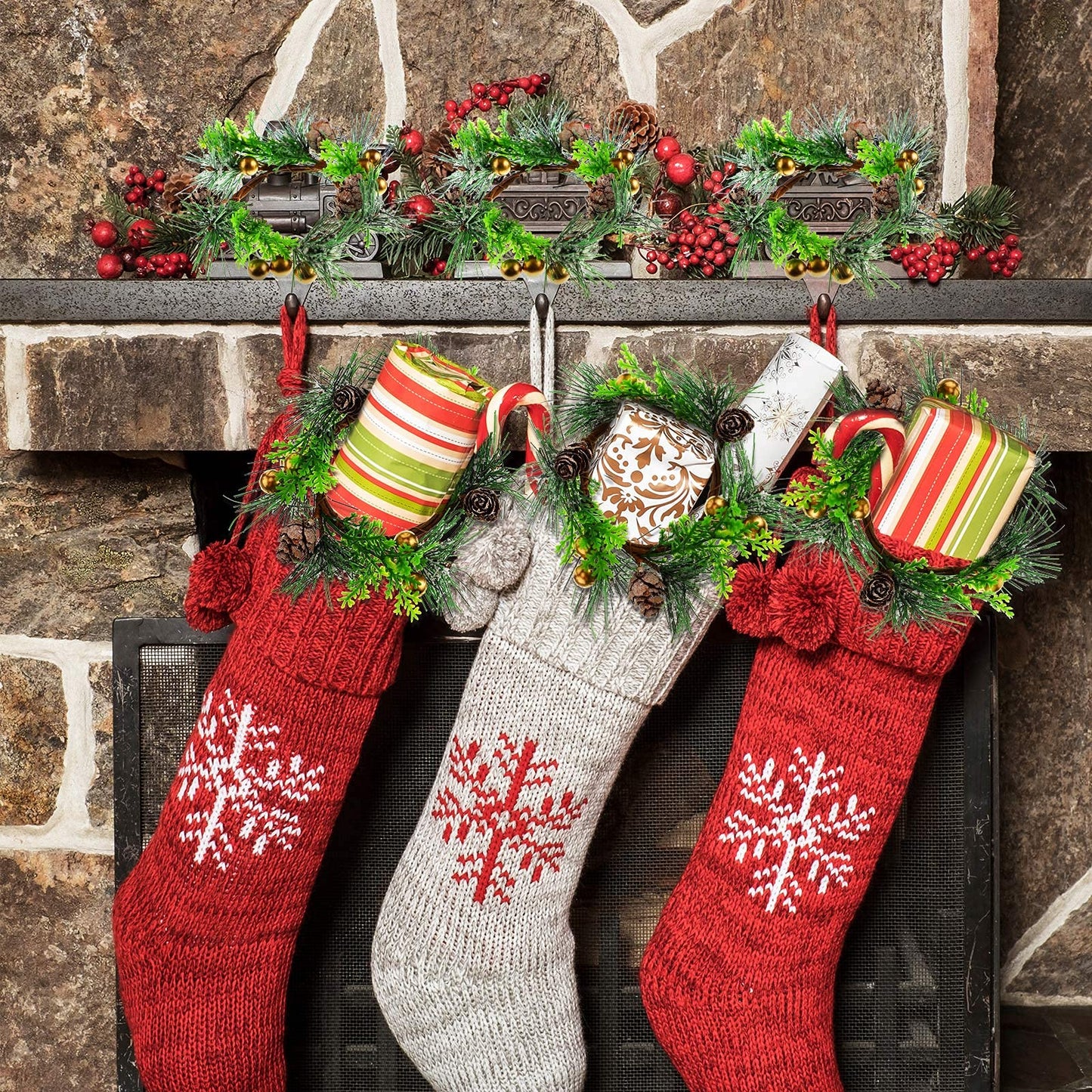 6 Pcs Christmas Candle Ring 4.7 Inch Mini Christmas Wreaths for Home Cabinets Artificial Berry Candle Rings with Pine Cones Small Wreaths for Home, Wedding, Christmas Holiday Table Decoration
