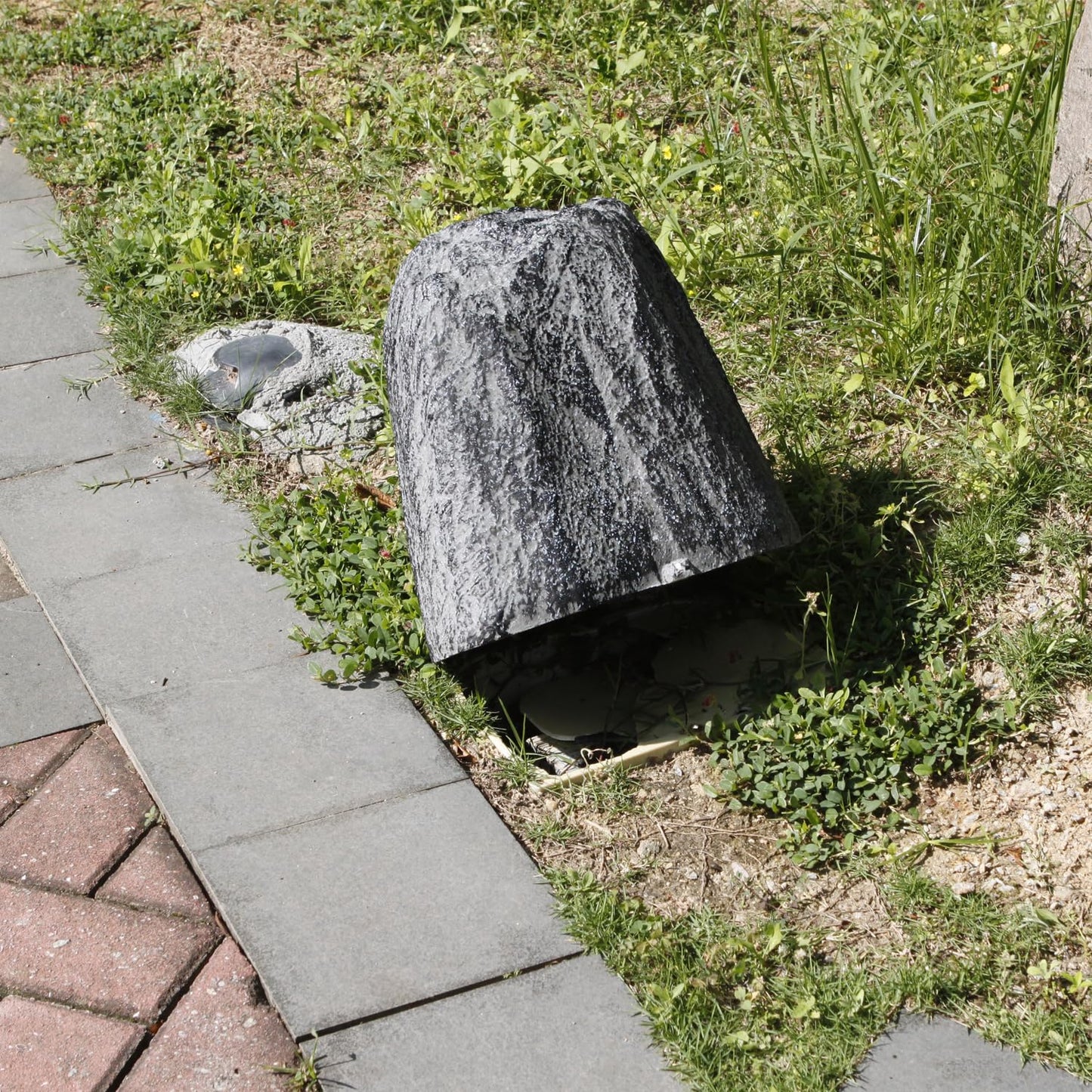 11.5x9.2x12 Inch Resin Fake Rock Cover, Grey Mini Landscape Rock, Outdoor Garden Utility Cover for Yard Landscaping & Concealing Unsightly Objects