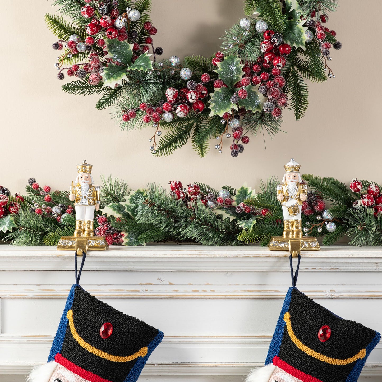 Glitzhome Nutcracker Christmas Stocking Holders, Set of 2 Gold and White Polyresin Mantel Hooks for Fireplace, Holiday Decor with Non-Slip Base