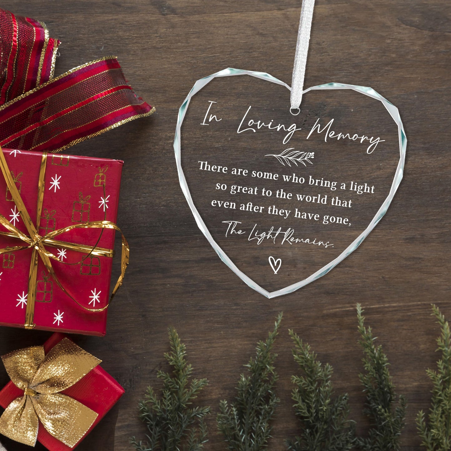 in Loving Memory Christmas Ornament, Memorial Ornaments for Loss of Loved One, in Loving Memory Gifts, Sympathy Gifts for Loss of Mother Dad Family, Remembrance Bereavement Gift Idea-A17