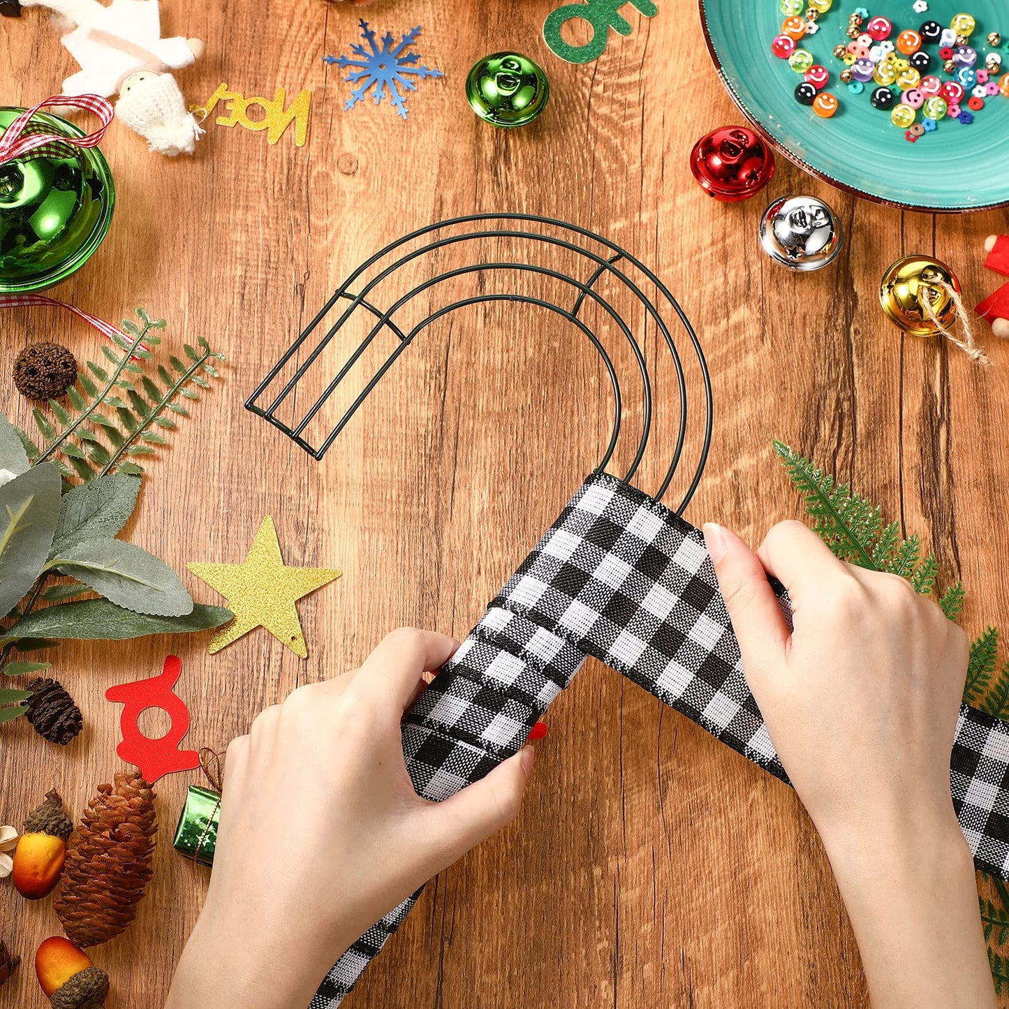 6 Pieces Christmas Candy Cane Shaped Wire Wreath Frame Holiday Metal Wire Flower Wreath J Letter Rings for DIY Christmas New Year Valentines Party Decoration (16 Inches)