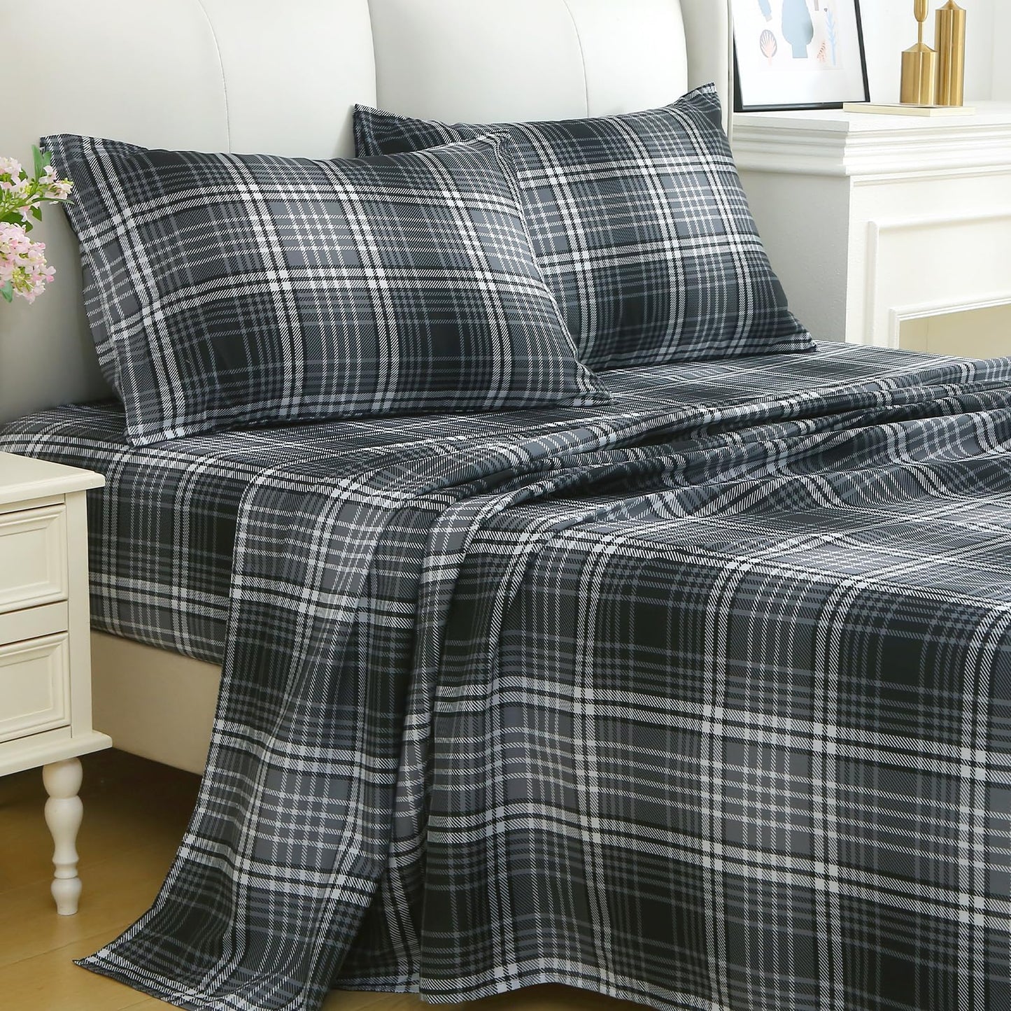 MUXHOMO Queen Size 4 Piece Sheet Set, Soft Breathable Bed Sheet Set for Bedroom with Deep Pocket Up to 16", Wrinkle-Free & Cooling Bedding for Oeko-TEX Certified - Black/White Plaid