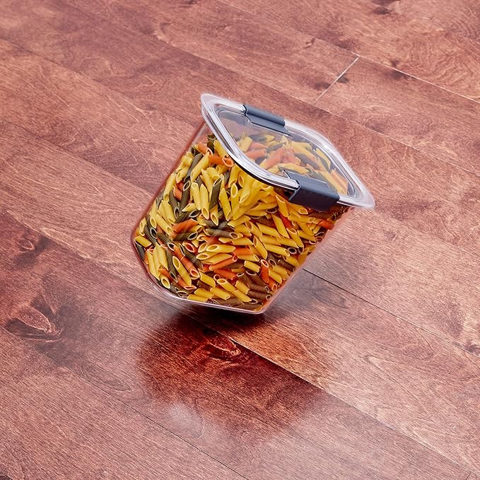 Rubbermaid Brilliance 14-Piece Food Storage Container Set