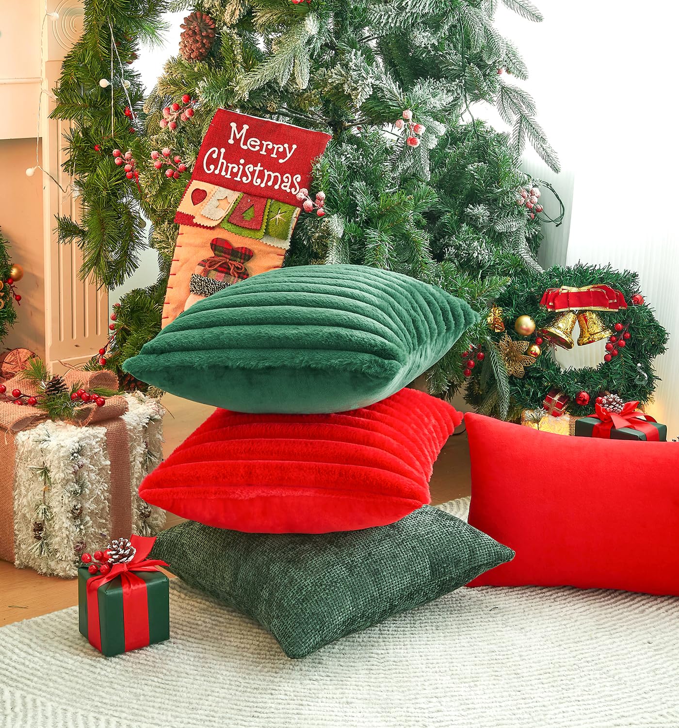 GriNeed Pack of 2 Christmas Red Pillow Covers 18x18 Inch Decorative Throw Pillow Cover, Velvet Pillowcases for Couch Sofa Bed, Home Boho Decor, Modern Soft Cushion Covers