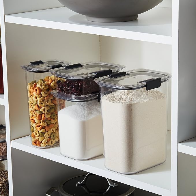 Rubbermaid Brilliance Pantry Food Storage Container Set, Airtight & Leak-Proof