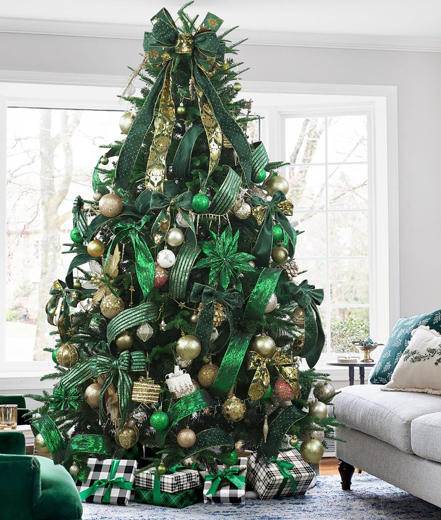 HUIHUANG Christmas Ribbon Wired Green Velvet Christmas Tree Ribbon Green and Gold Wired Ribbons for X-mas Tree, Wreath, Garland, Bows, Home Decor (2-1/2" X 6 Rolls, 36 Yds Total)