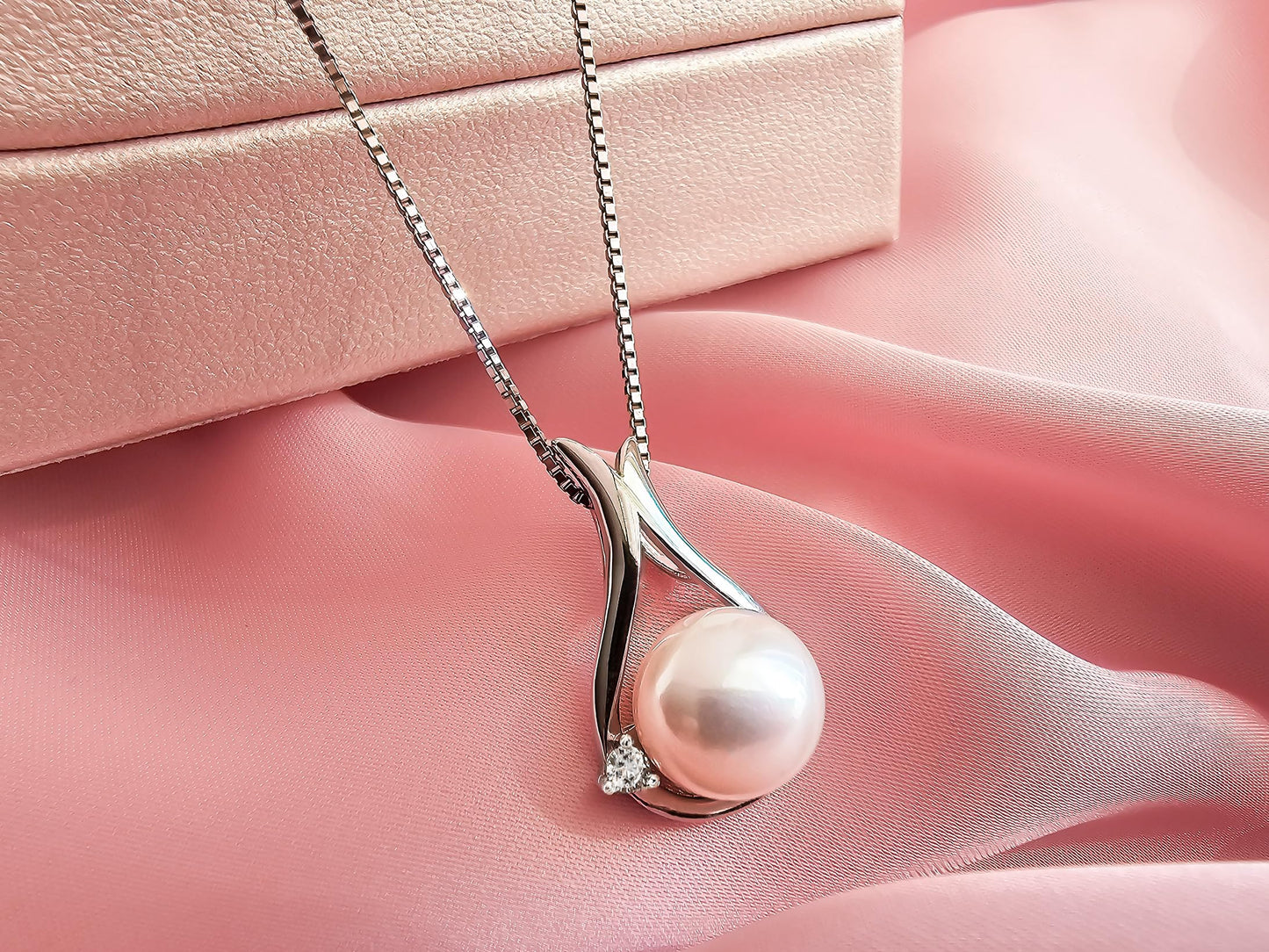 Gifts For Wife Wedding Anniversary - Mothers day gifts -AAA+ Real Pearl Necklaces For Women (18k Gold Platting 925 Sterling Silver) Mothers day necklace ideas Birthday Freshwater Pearl Necklace