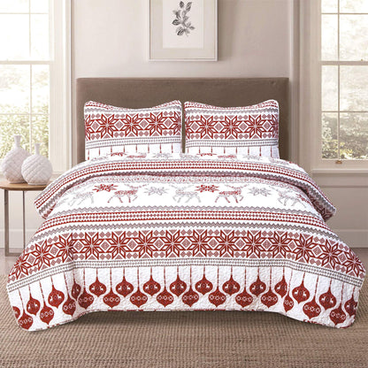 HowPlum Winter Holiday Full/Queen Lightweight Quilt Bedding Set Fair Isle Red Grey White Christmas Ornament Reindeer