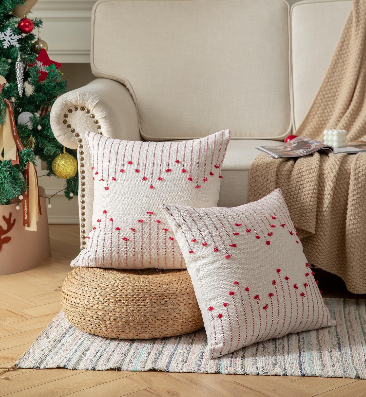 Caflife Boho Christmas Throw Pillow Covers 18x18 Set of 2, Christmas Decorations Pillow Covers Beige with Red Line for Modern Farmhouse Couch Sofa Bedroom Living Room Outdoor