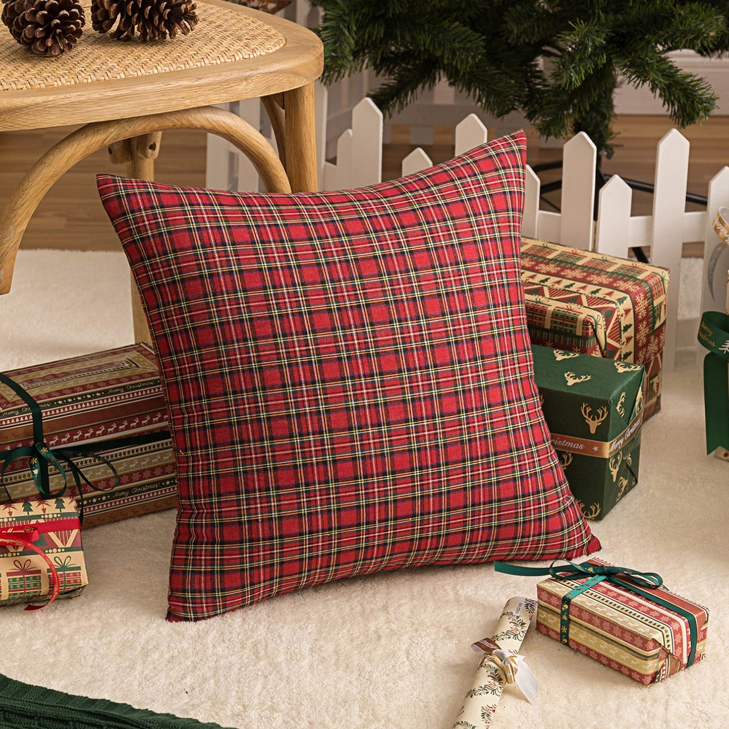 AQOTHES Pack of 2 Christmas Plaid Decorative Throw Pillow Covers Scottish Tartan Cushion Case for Farmhouse Home Holiday Decor Red and Green, 20 x 20 Inches