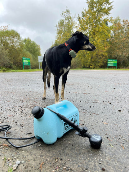 Mud Daddy - Ice Blue - Portable Pet Washer, Multipurpose Washing Device, Muddy Walks, Pet Cleaning,Grooming Perfect for Dogs, Horses, Bikes, Shoes, Camping and More – 5 Litre