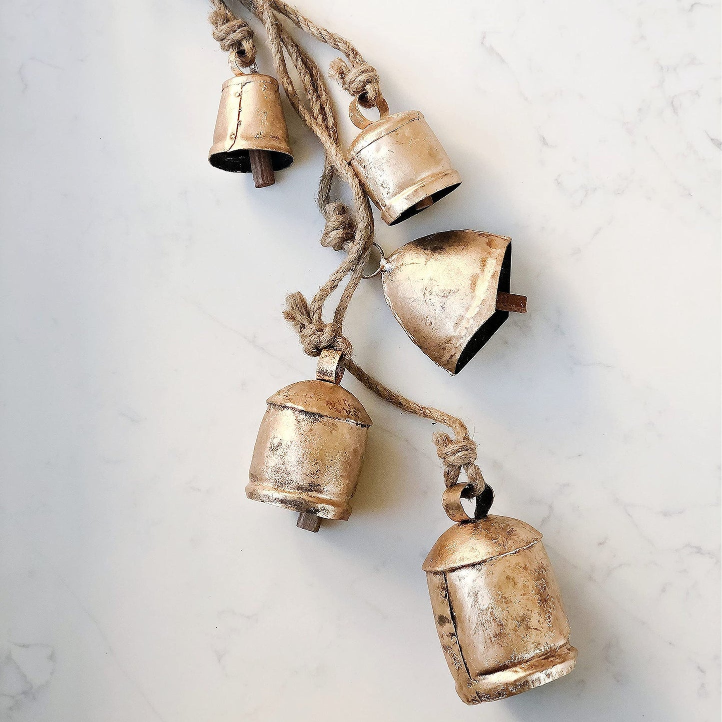 LIMBAD Handmade Iron Bell Hanging Chime Brass Finish Wall Rope 5 Bells Cluster Wall Hanging Décor Bells, 29 Inch Long Hanging Bell Set - for Wreaths, Outdoor, Indoor, Christmas, Decorations