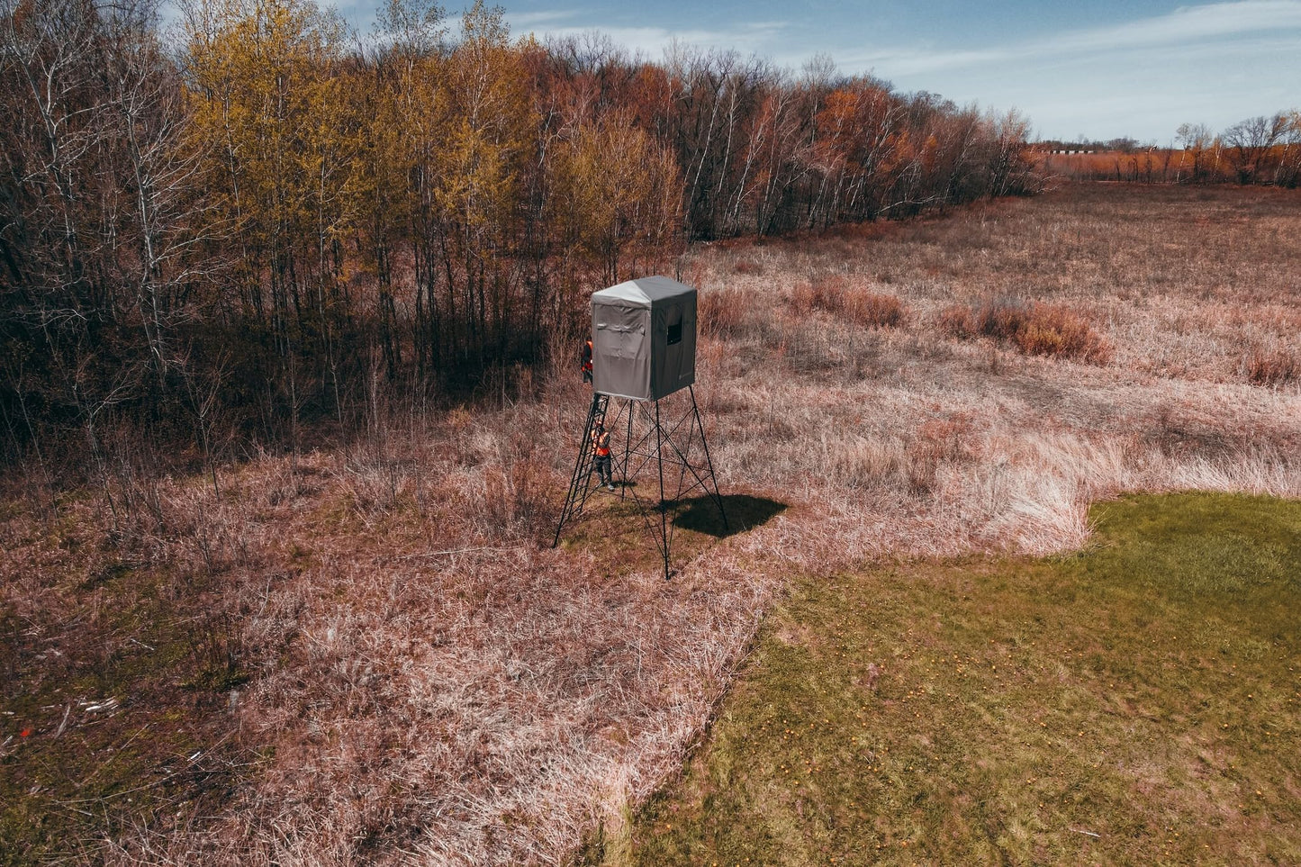 Rivers Edge Landmark™ 550 Hunting Blind LM550B – 7' Tall, 6' x 4.5' Interior, Adjustable Windows, Steel Frame, Marine-Grade Fabric – Fits LM550T Tower Only